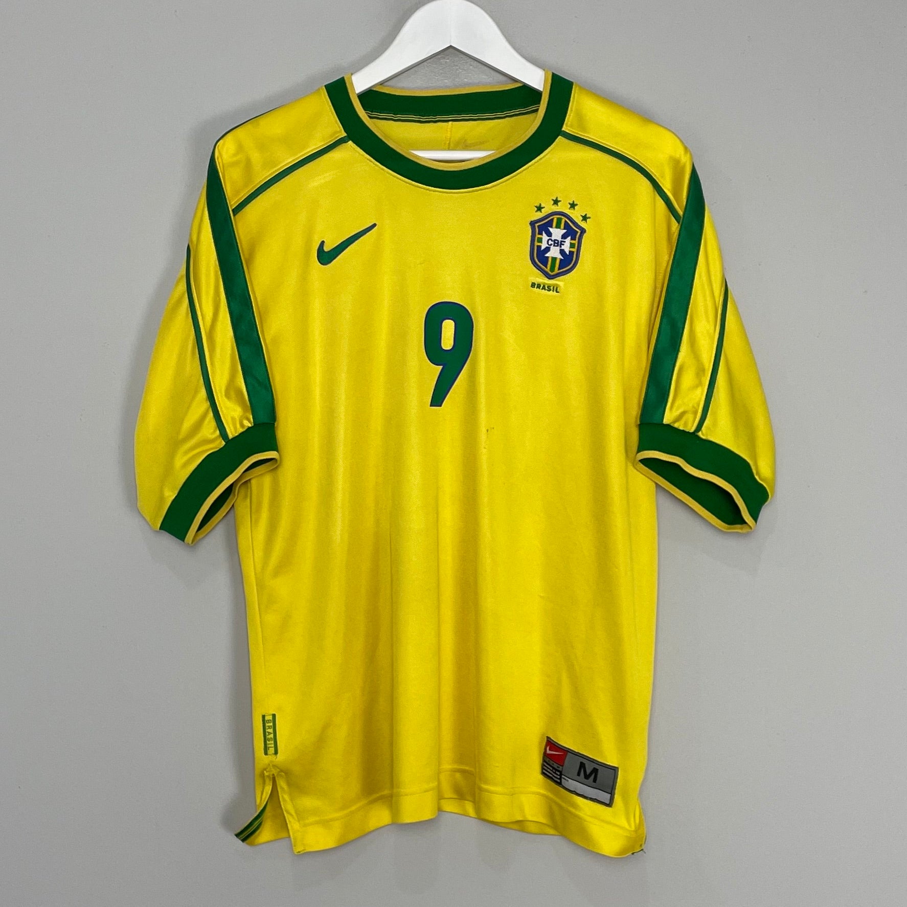 Shop 1998/00 BRAZIL RONALDO #9 HOME SHIRT (M) NIKE, classic football shirts, vintage football shirts & retro soccer jerseys at Cult Kits