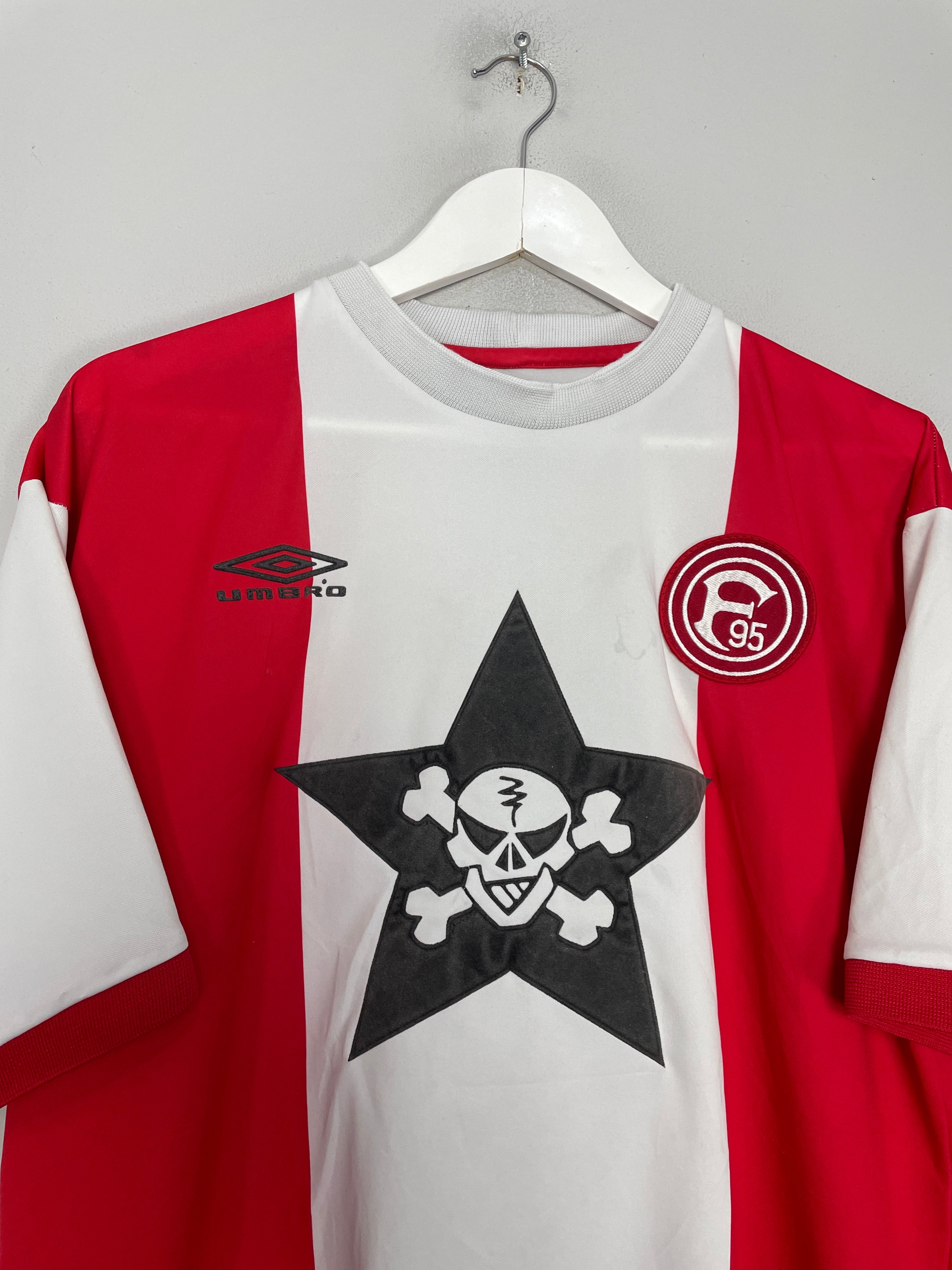 Shop 2002/03 FORTUNA DUSSELDORF HOME SHIRT (XL) UMBRO, classic football shirts, vintage football shirts & retro soccer jerseys at Cult Kits