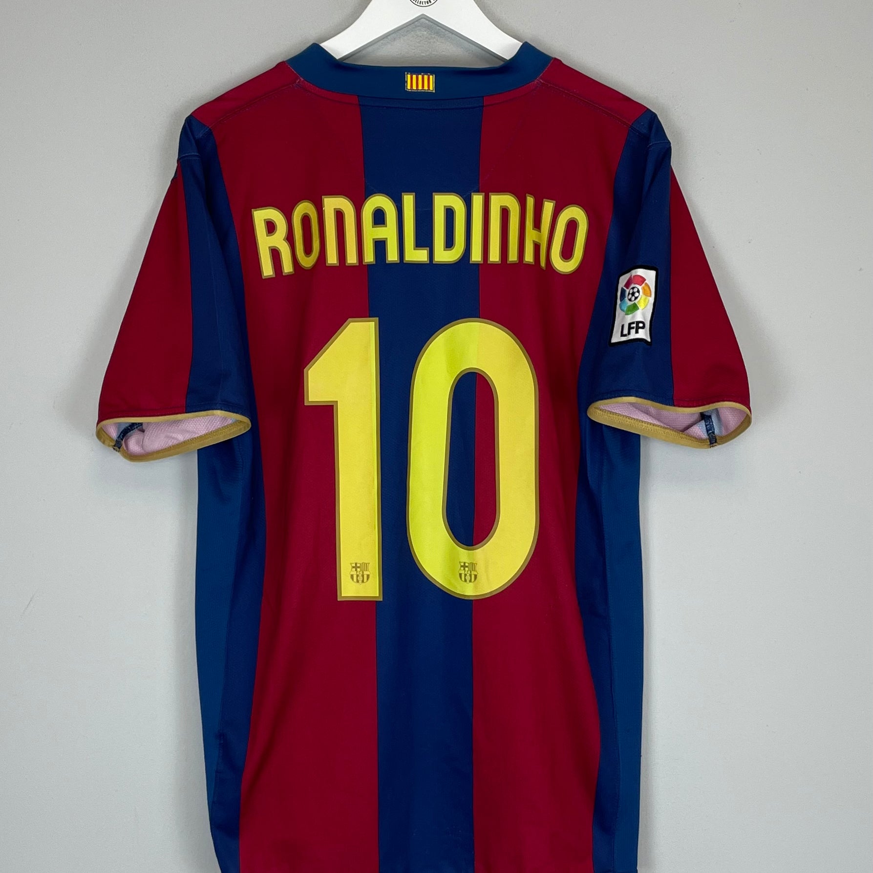 2007/08 BARCELONA RONALDINHO #10 HOME SHIRT (L) NIKE – Cult Kits