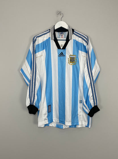 Image of the Agentina shirt from the 1998/99 season
