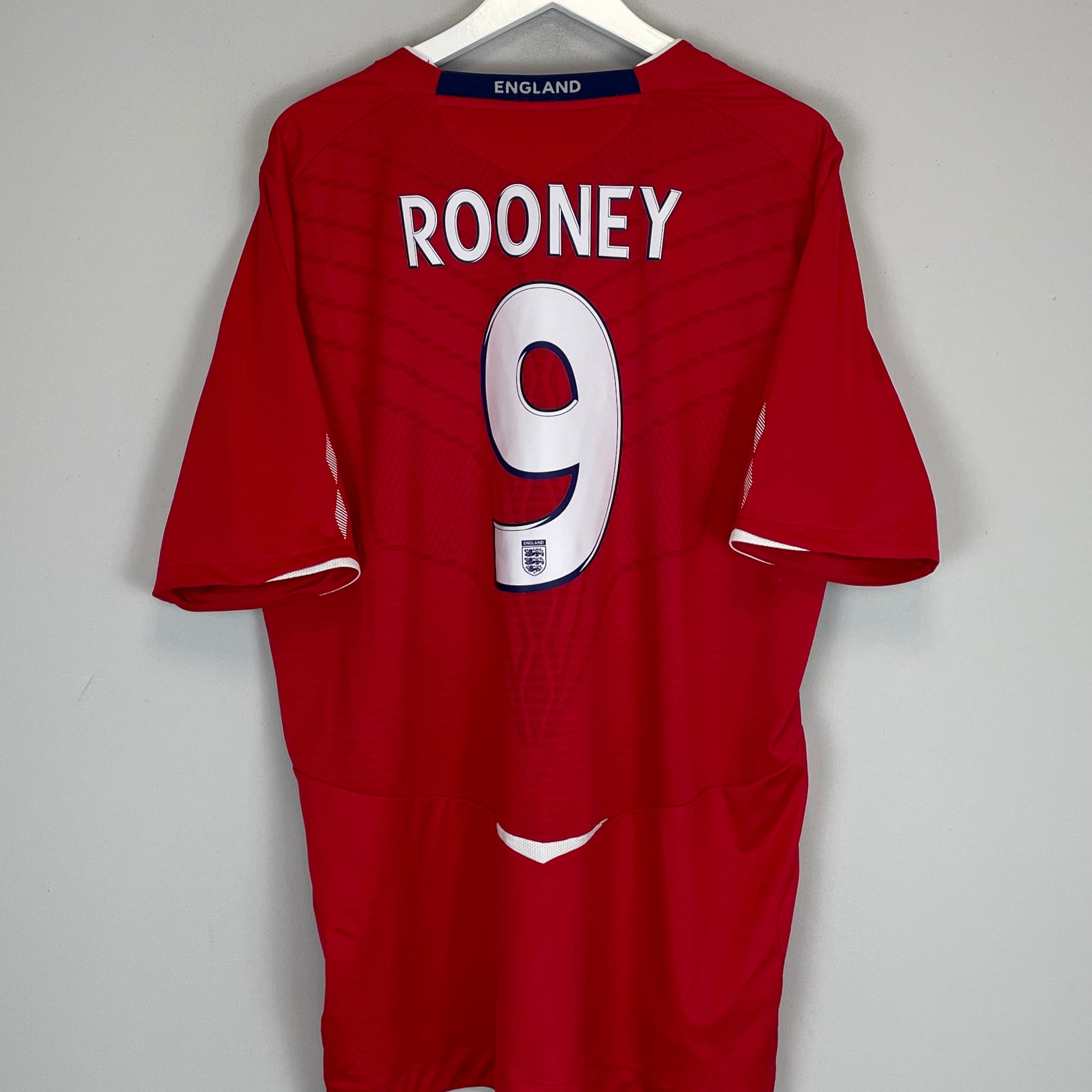 Shop 2008/10 ENGLAND ROONEY #9 AWAY SHIRT (XXL) UMBRO, classic football shirts, vintage football shirts & retro soccer jerseys at Cult Kits