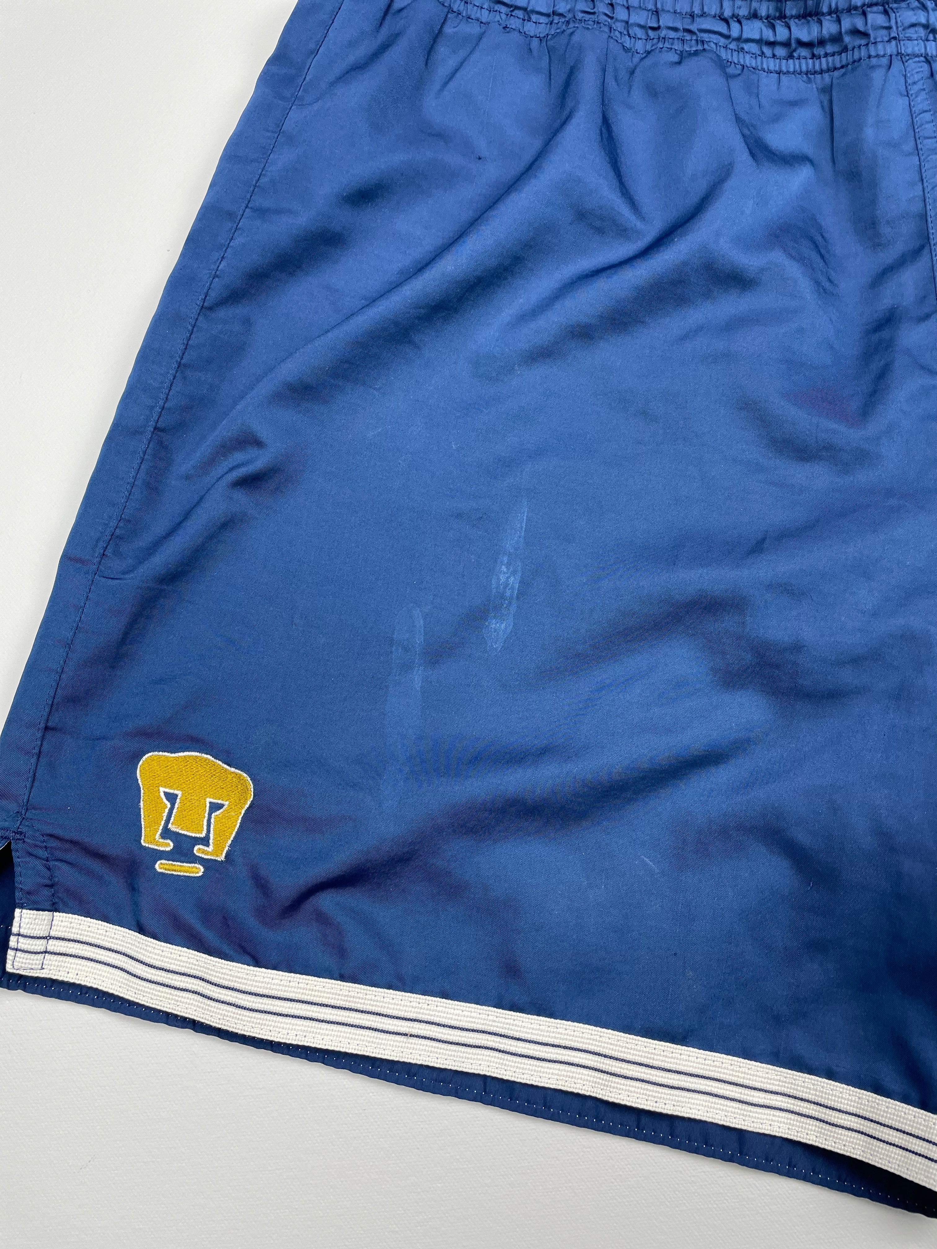 Shop 2000/02 PUMAS SHORTS (XL) NIKE, classic football shirts, vintage football shirts & retro soccer jerseys at Cult Kits