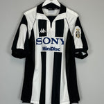 Shop 1997/98 JUVENTUS ZIDANE #21 HOME SHIRT (XL) KAPPA, classic football shirts, vintage football shirts & retro soccer jerseys at Cult Kits