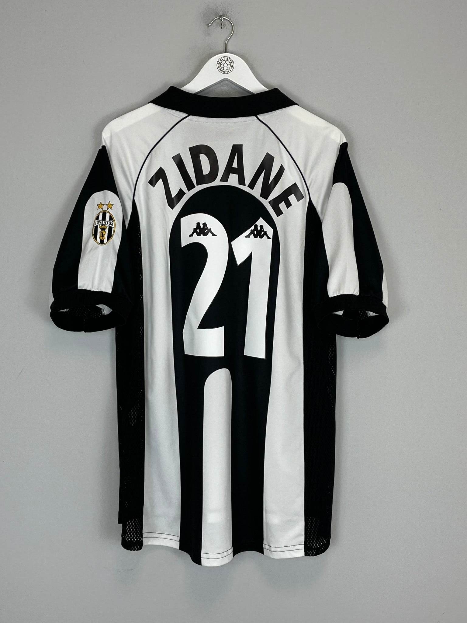 Shop 1997/98 JUVENTUS ZIDANE #21 HOME SHIRT (XL) KAPPA, classic football shirts, vintage football shirts & retro soccer jerseys at Cult Kits