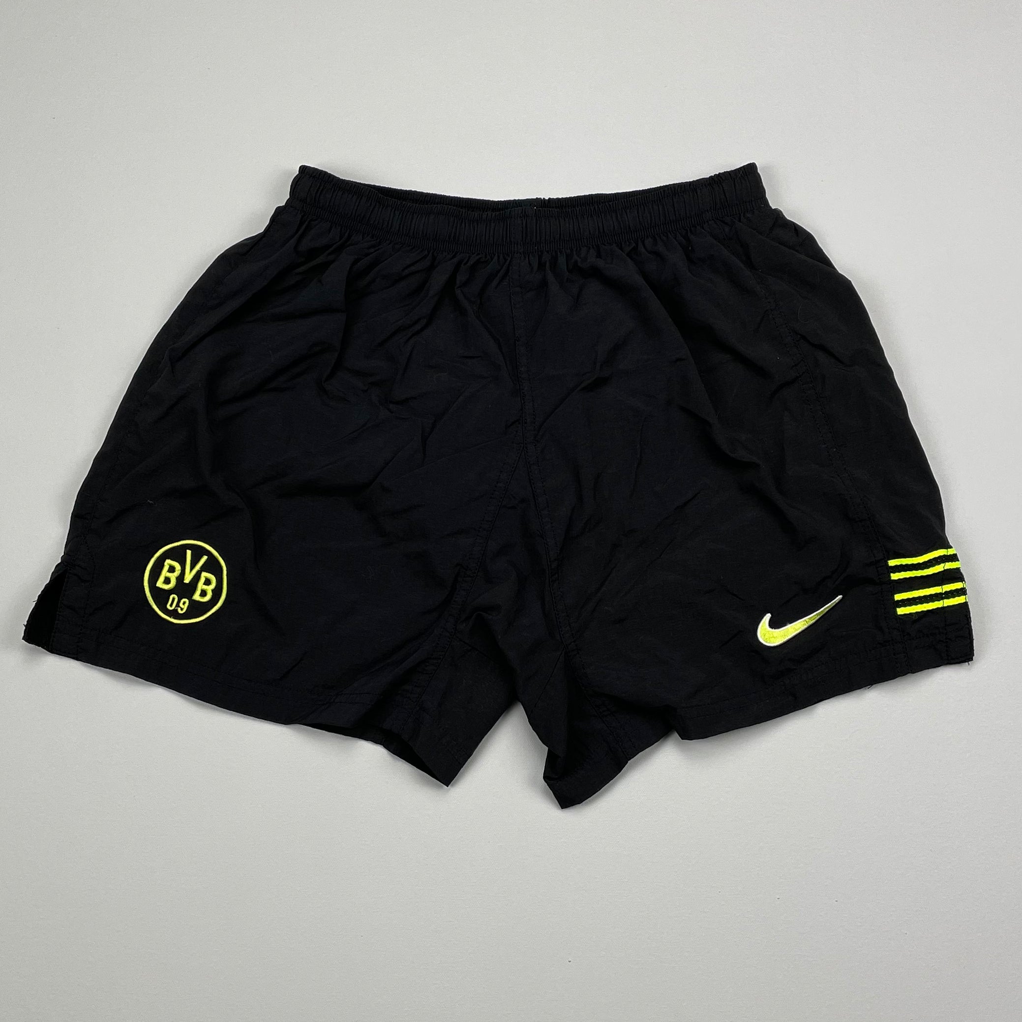 Shop 1996/97 DORTMUND HOME SHORTS (M) NIKE, classic football shirts, vintage football shirts & retro soccer jerseys at Cult Kits