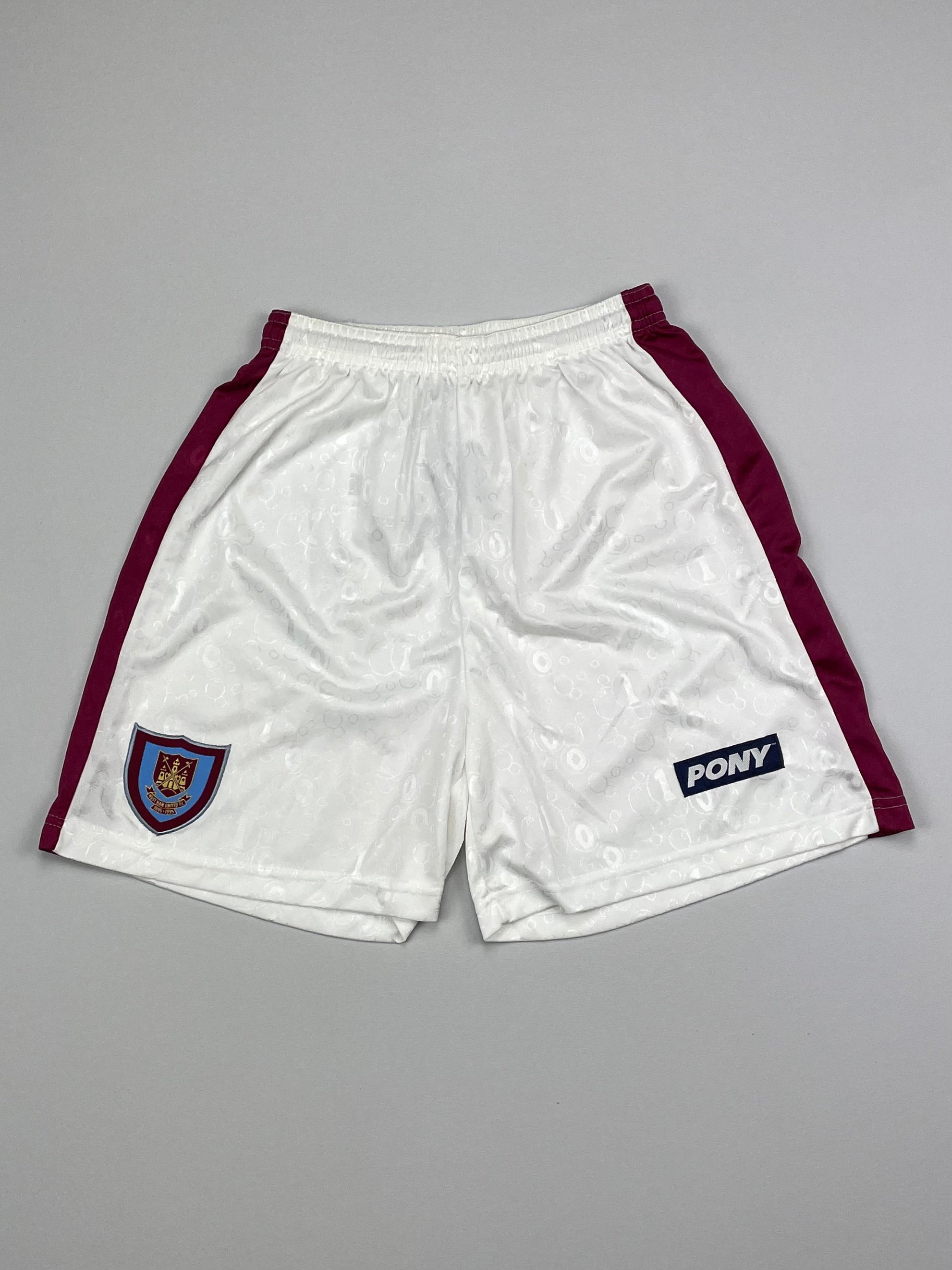 Shop 1995/97 WEST HAM HOME SHORTS (M) PONY, classic football shirts, vintage football shirts & retro soccer jerseys at Cult Kits