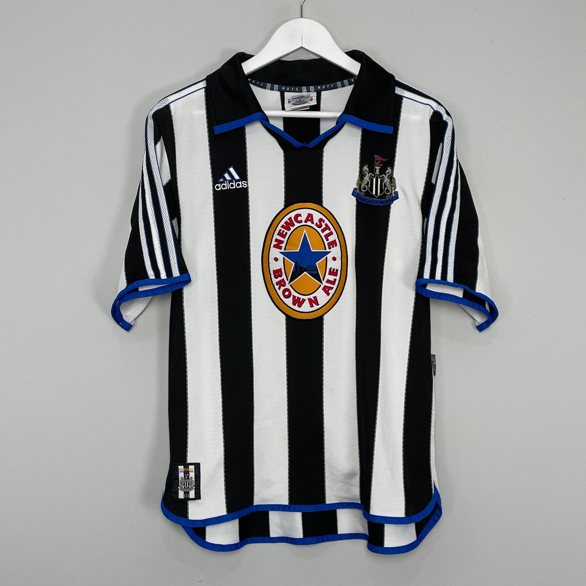 Shop 1999/00 NEWCASTLE UNITED HOME SHIRT (M) ADIDAS, classic football shirts, vintage football shirts & retro soccer jerseys at Cult Kits