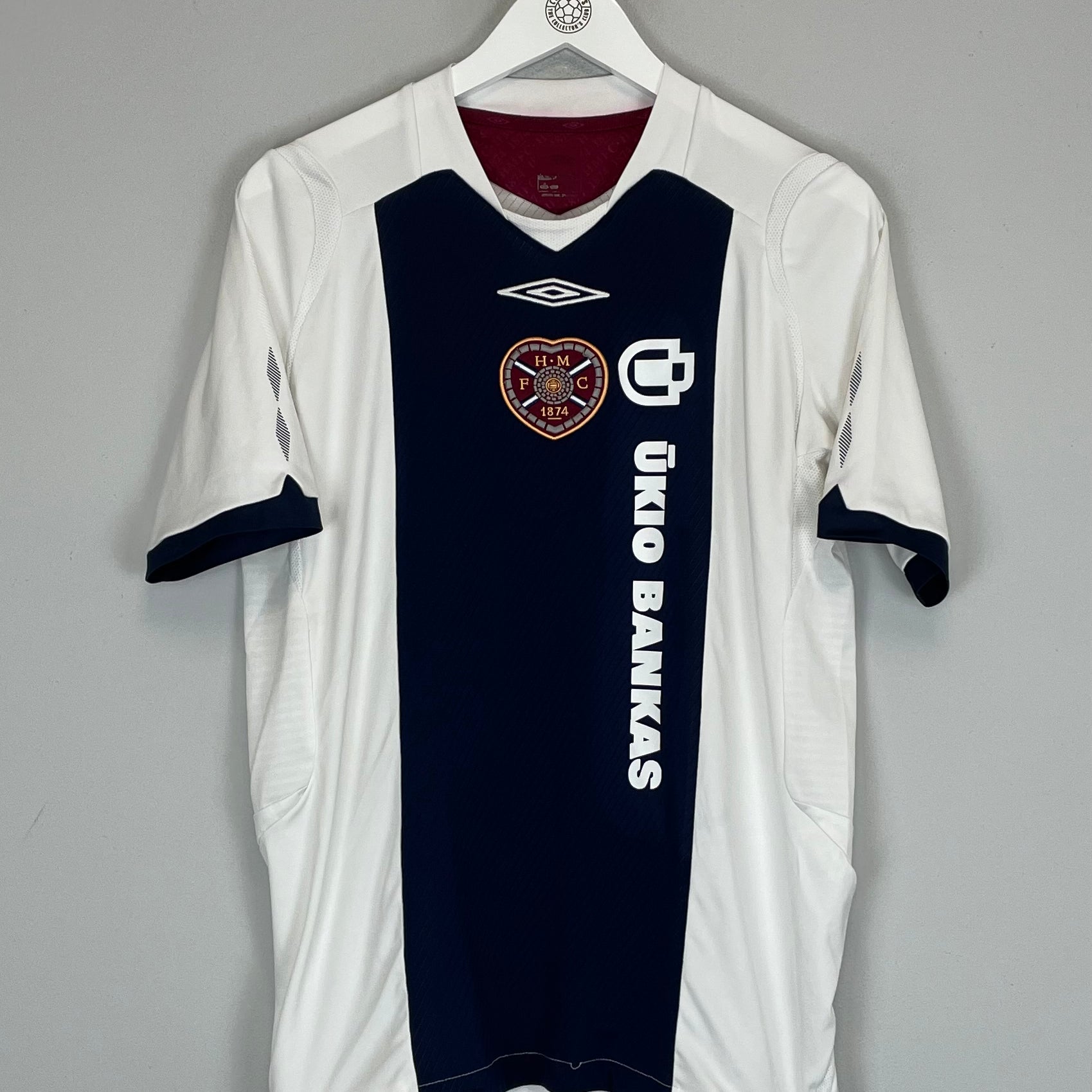 Shop 2008/09 HEARTS AWAY SHIRT (M) UMBRO, classic football shirts, vintage football shirts & retro soccer jerseys at Cult Kits