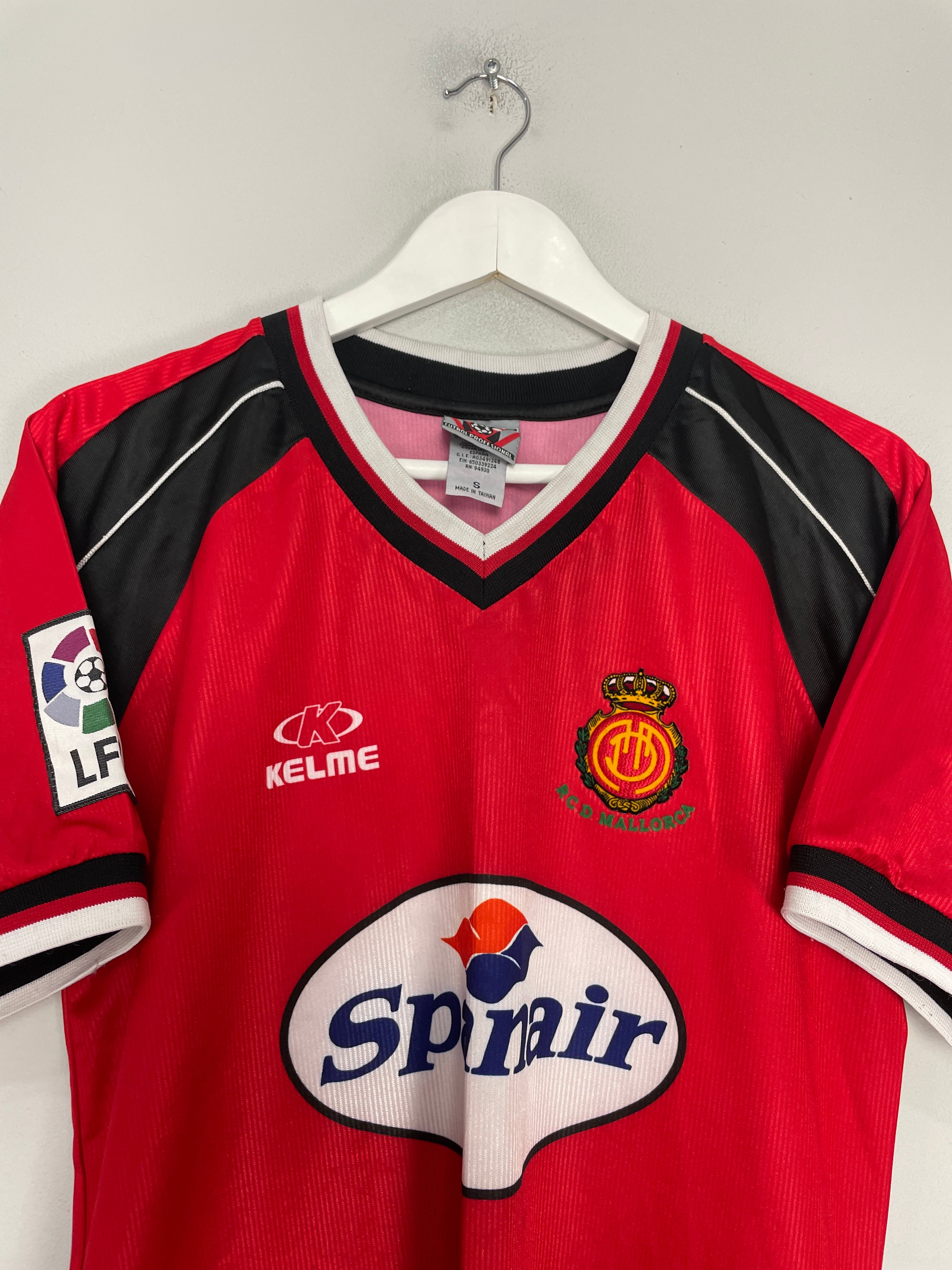 Shop 1999/00 REAL MALLORCA HOME SHIRT (S) KELME, classic football shirts, vintage football shirts & retro soccer jerseys at Cult Kits