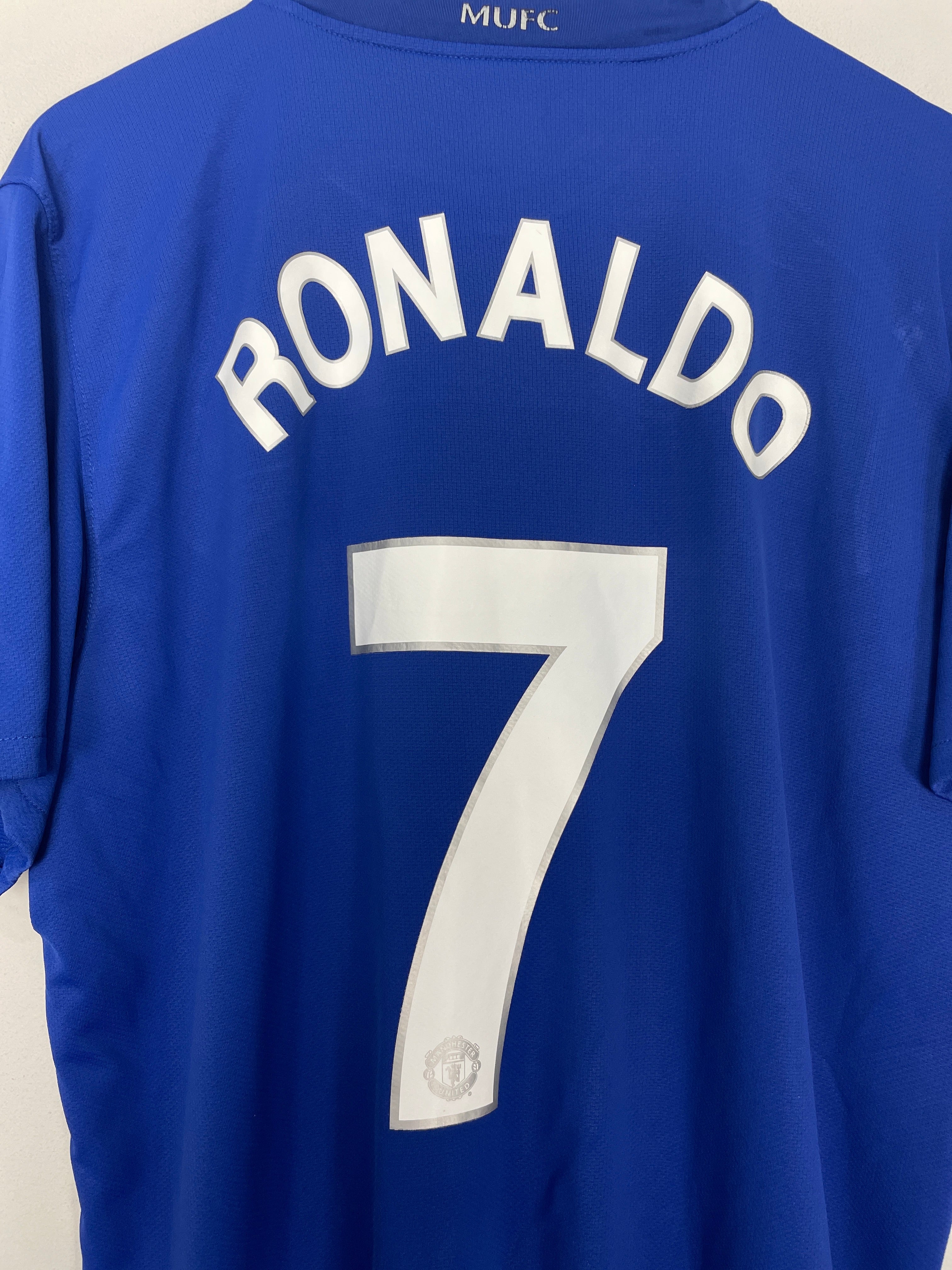 Shop 2008/09 MANCHESTER UNITED RONALDO #7 THIRD SHIRT (XL) NIKE, classic football shirts, vintage football shirts & retro soccer jerseys at Cult Kits
