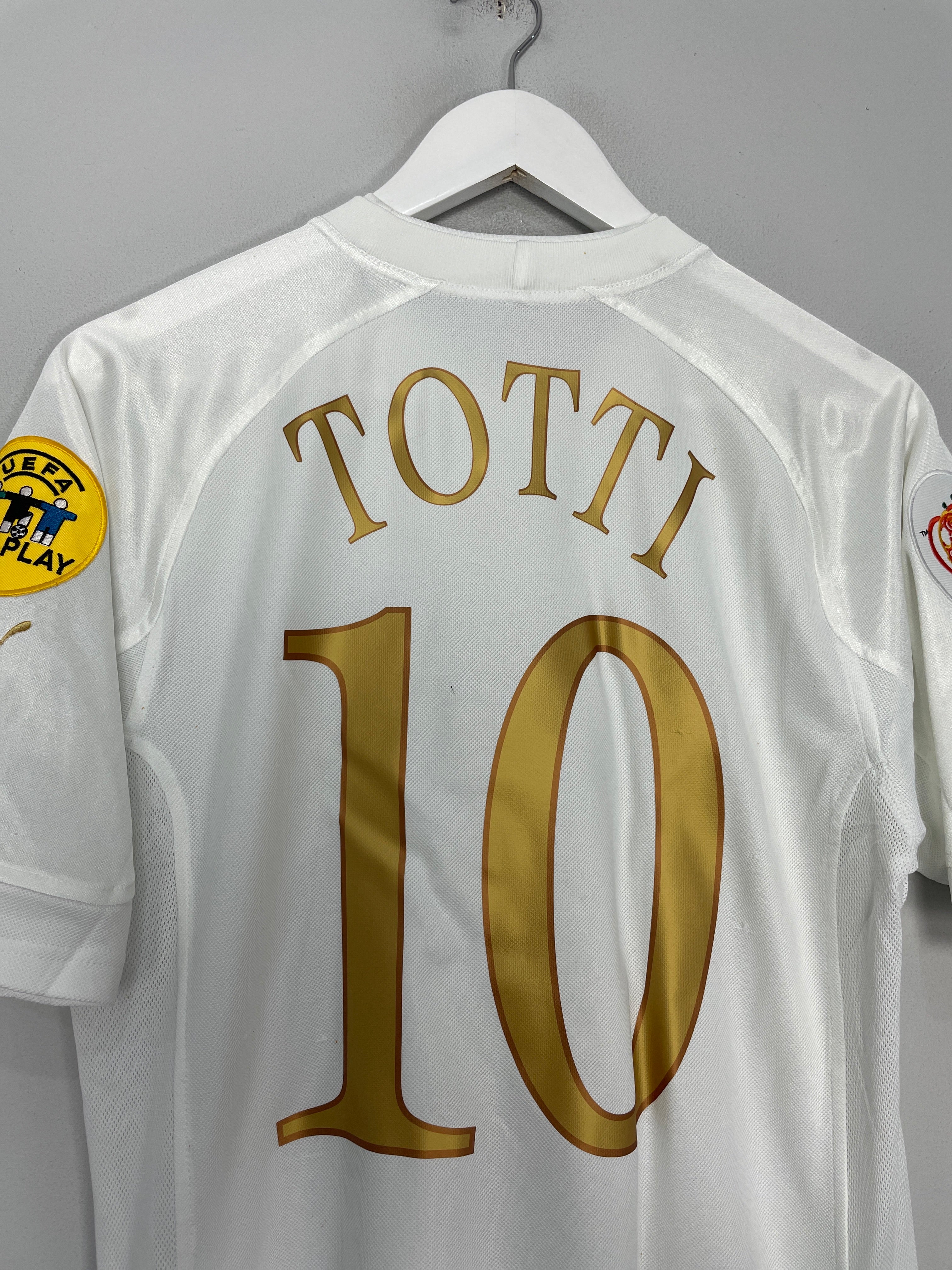 Shop 2004/06 ITALY TOTTI #10 AWAY SHIRT (S) PUMA, classic football shirts, vintage football shirts & retro soccer jerseys at Cult Kits