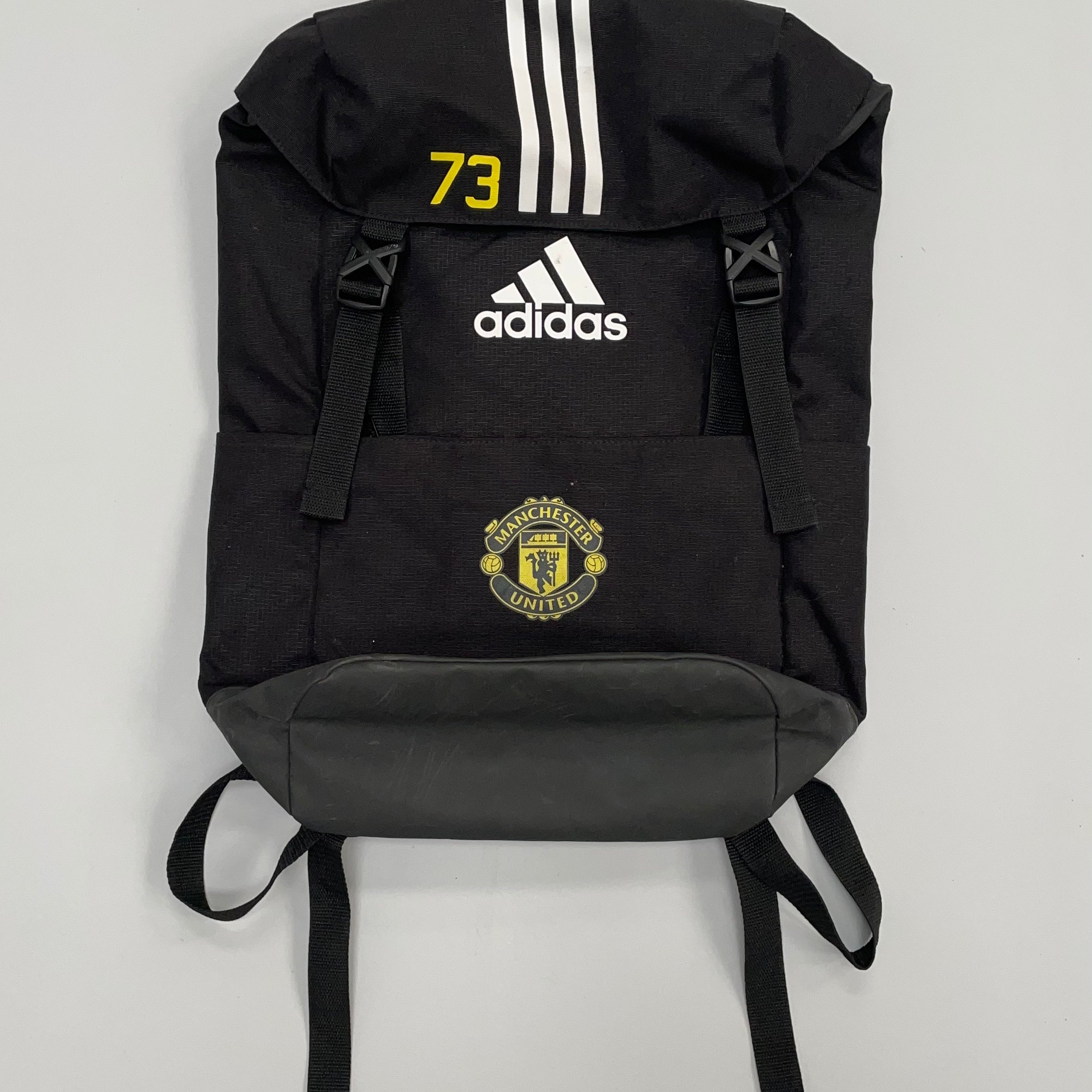 Shop 2019 MANCHESTER UNITED ADIDAS BACKPACK, classic football shirts, vintage football shirts & retro soccer jerseys at Cult Kits