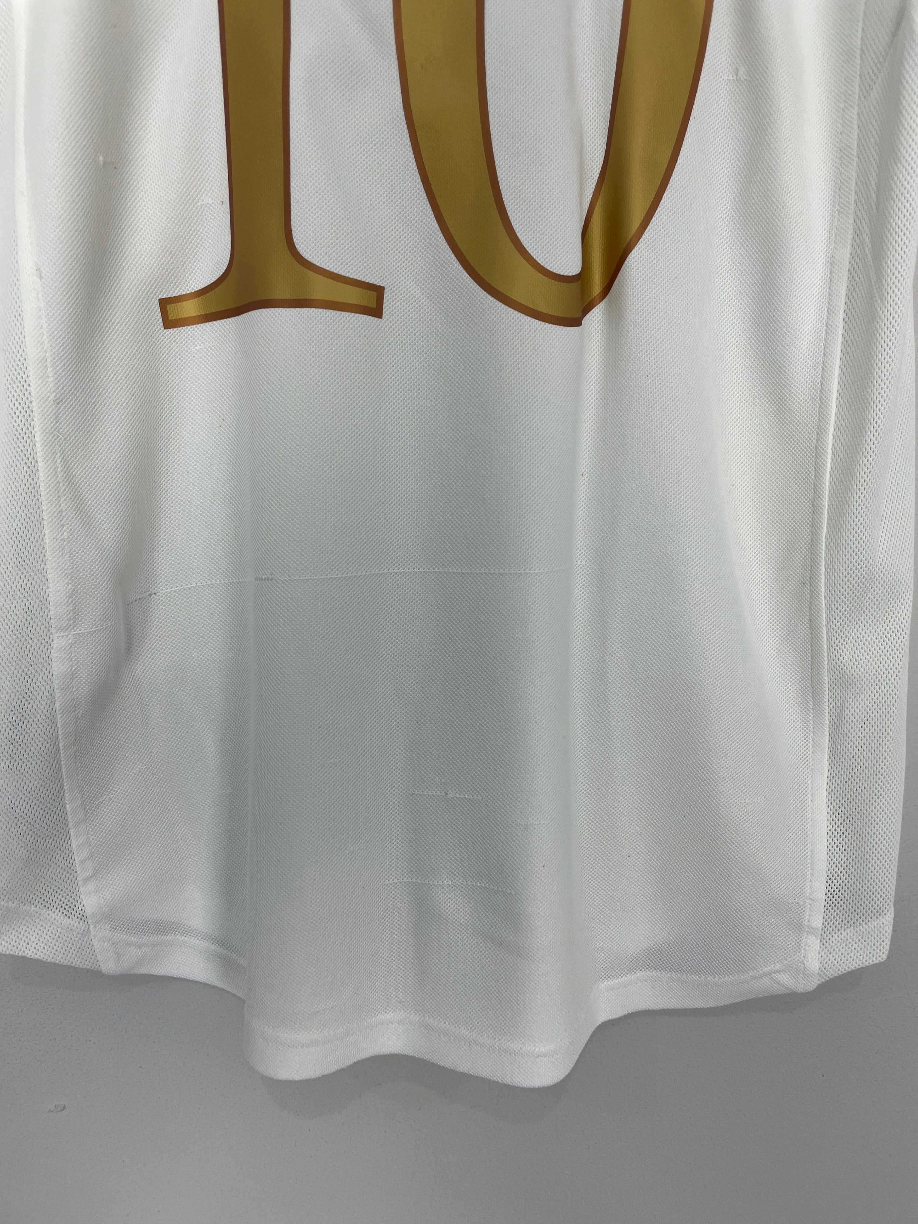 Shop 2004/06 ITALY TOTTI #10 AWAY SHIRT (S) PUMA, classic football shirts, vintage football shirts & retro soccer jerseys at Cult Kits