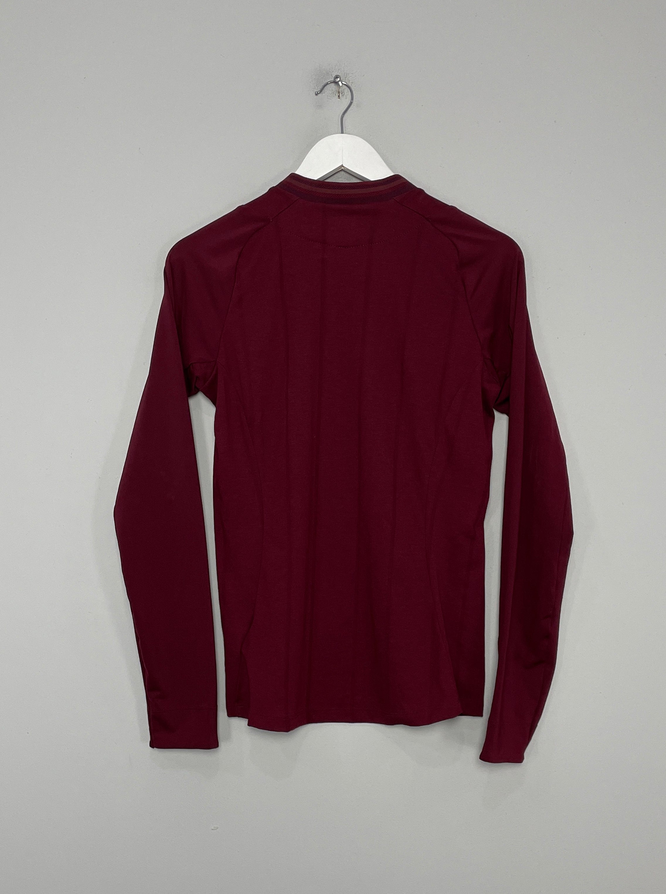 Shop 2012/13 MANCHESTER CITY L/S AWAY SHIRT (S) UMBRO, classic football shirts, vintage football shirts & retro soccer jerseys at Cult Kits