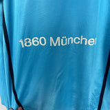 Shop 2000/01 1860 MUNICH HOME SHIRT (XL) NIKE, classic football shirts, vintage football shirts & retro soccer jerseys at Cult Kits