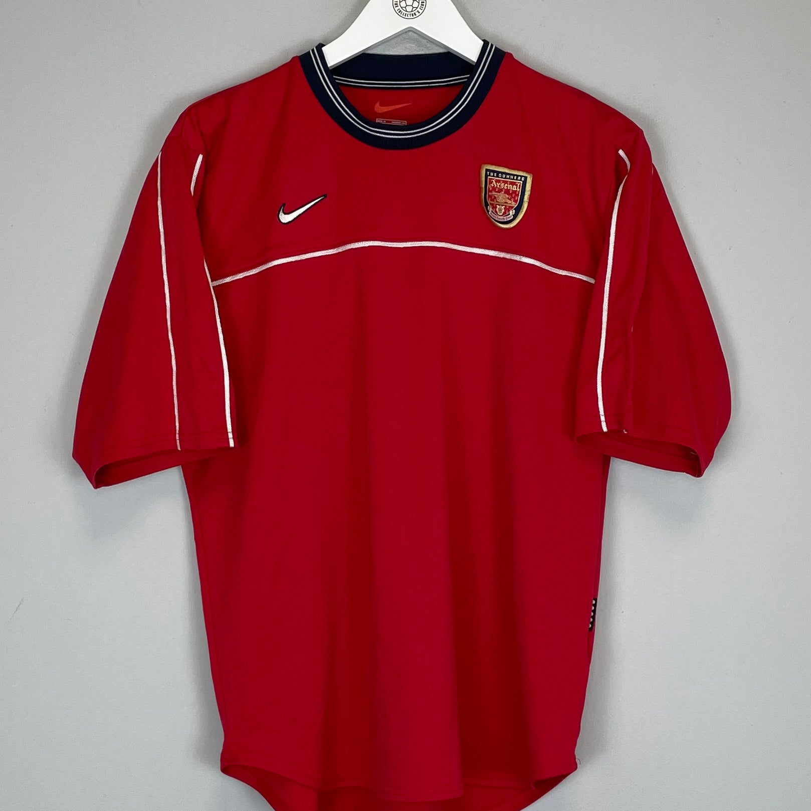 Shop 1999/00 ARSENAL TRAINING SHIRT (M) NIKE, classic football shirts, vintage football shirts & retro soccer jerseys at Cult Kits