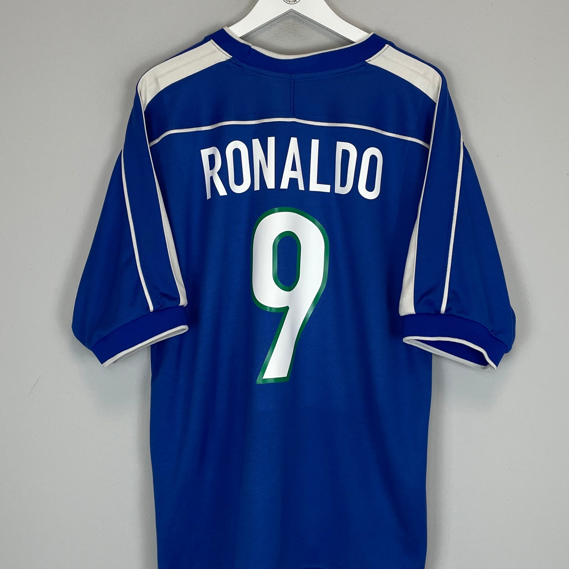 Shop 1998/00 BRAZIL RONALDO #9 AWAY SHIRT (XL) NIKE, classic football shirts, vintage football shirts & retro soccer jerseys at Cult Kits