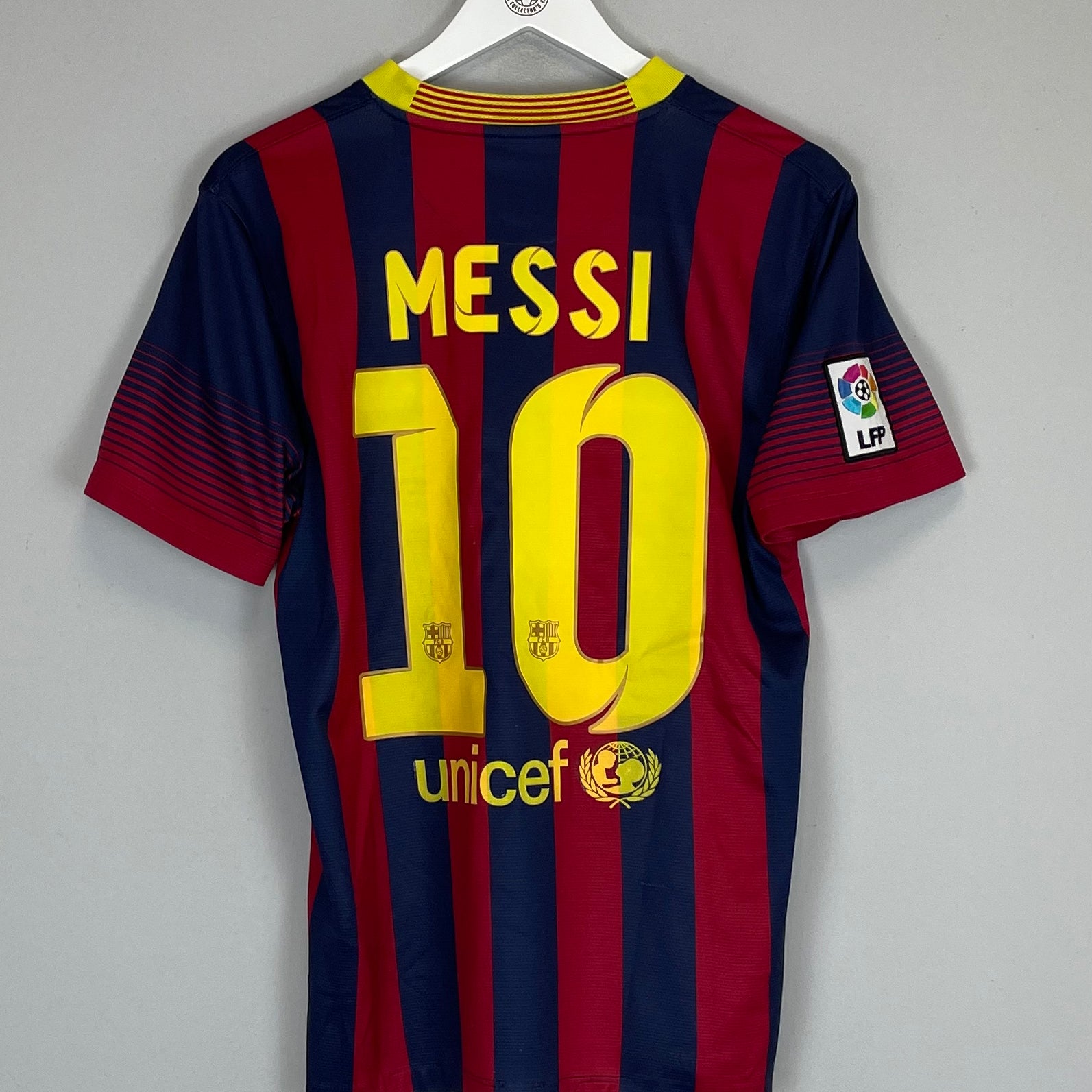Shop 2013/14 BARCELONA MESSI #10 HOME SHIRT (S) NIKE, classic football shirts, vintage football shirts & retro soccer jerseys at Cult Kits