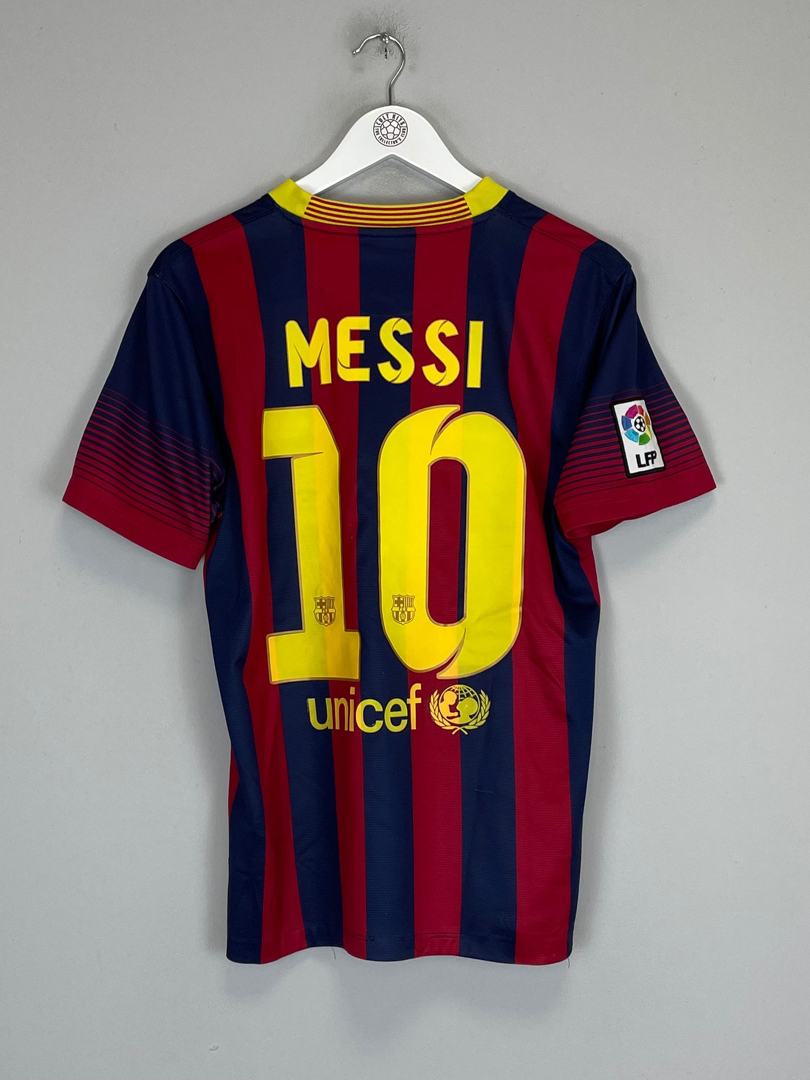 Shop 2013/14 BARCELONA MESSI #10 HOME SHIRT (S) NIKE, classic football shirts, vintage football shirts & retro soccer jerseys at Cult Kits