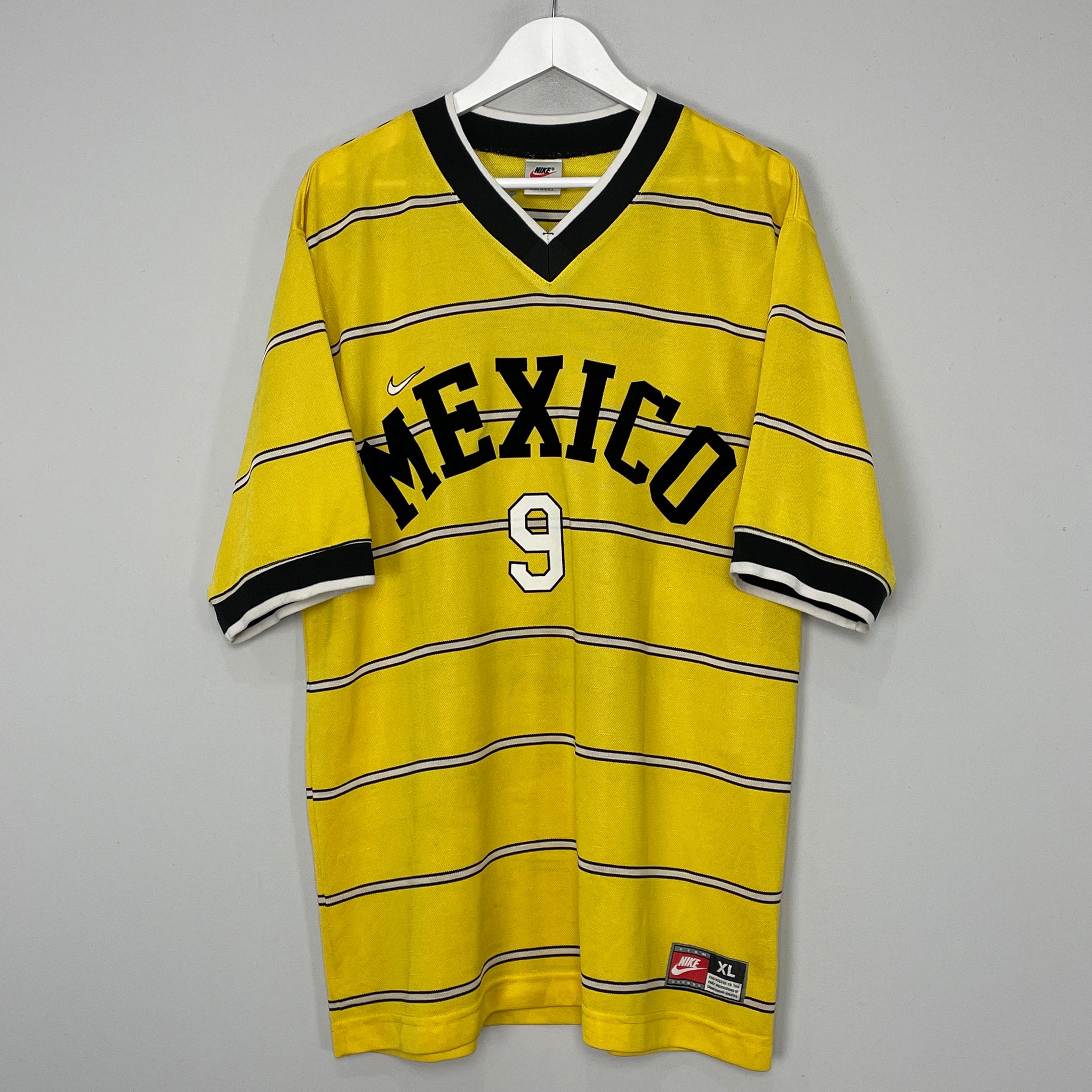 Shop 1999/00 MEXICO CAMPOS #9 GK SHIRT (XL) NIKE, classic football shirts, vintage football shirts & retro soccer jerseys at Cult Kits