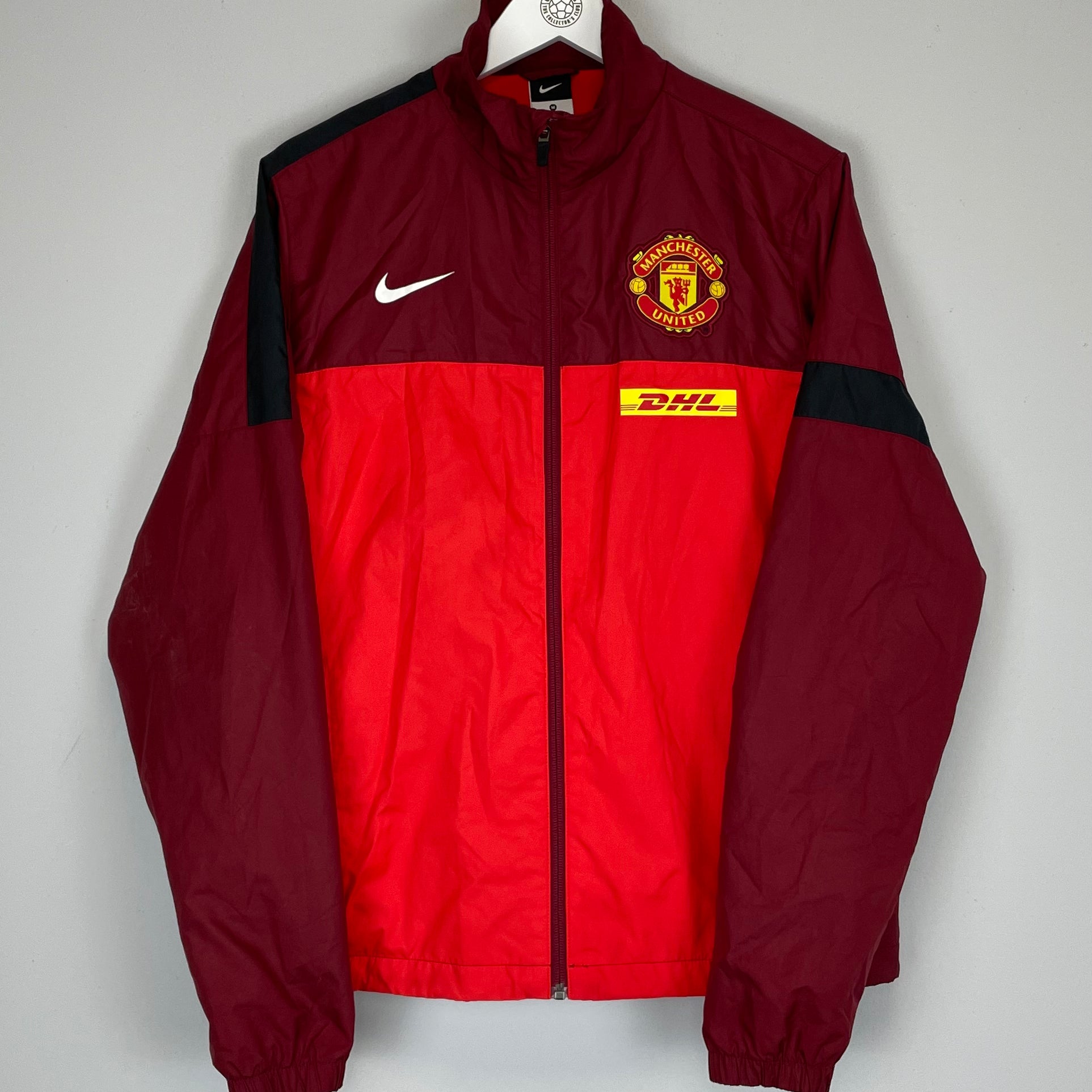 Shop 2013/14 MANCHESTER UNITED TRACK JACKET (M) NIKE, classic football shirts, vintage football shirts & retro soccer jerseys at Cult Kits