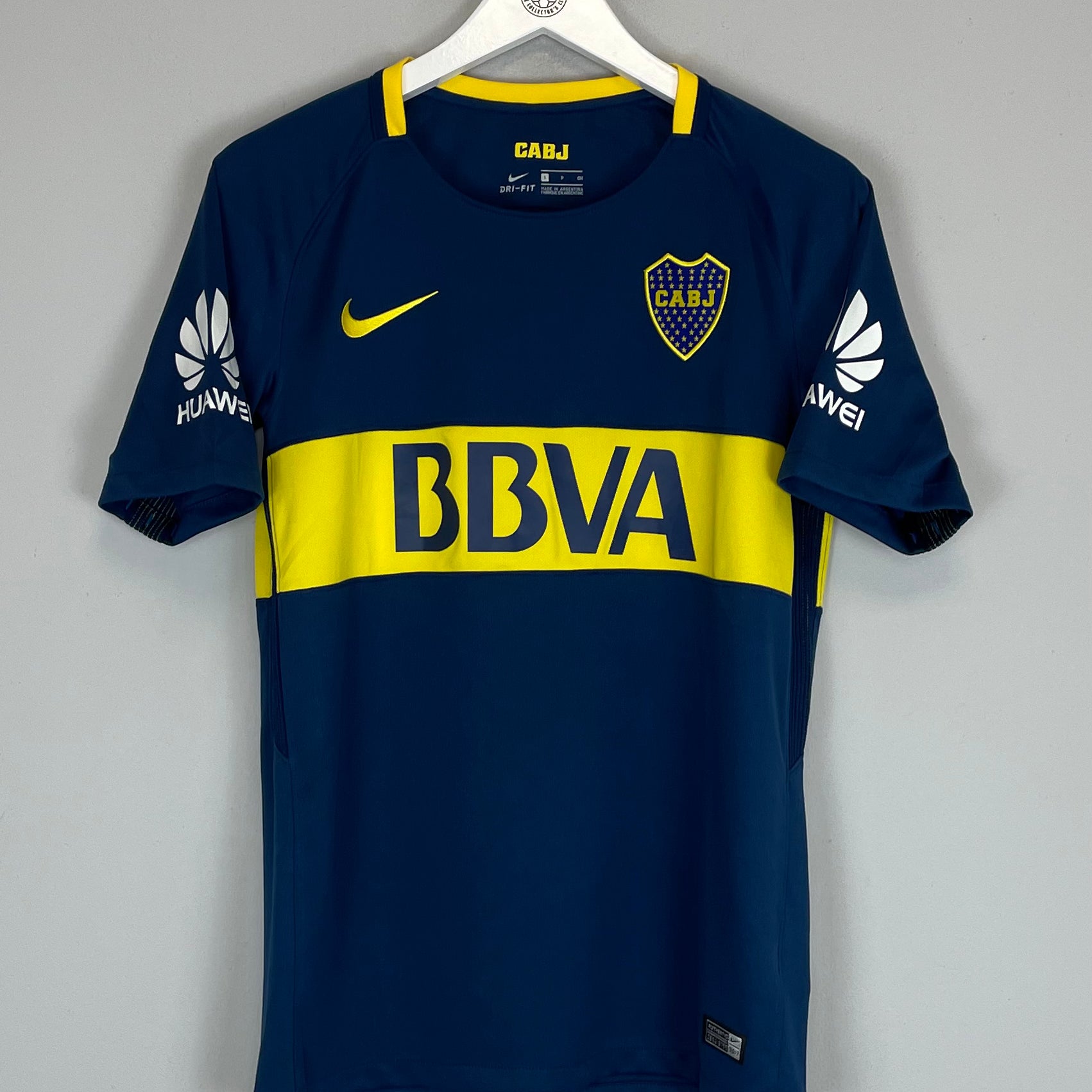 Shop 2017/18 BOCA JUNIORS HOME SHIRT (S) NIKE, classic football shirts, vintage football shirts & retro soccer jerseys at Cult Kits