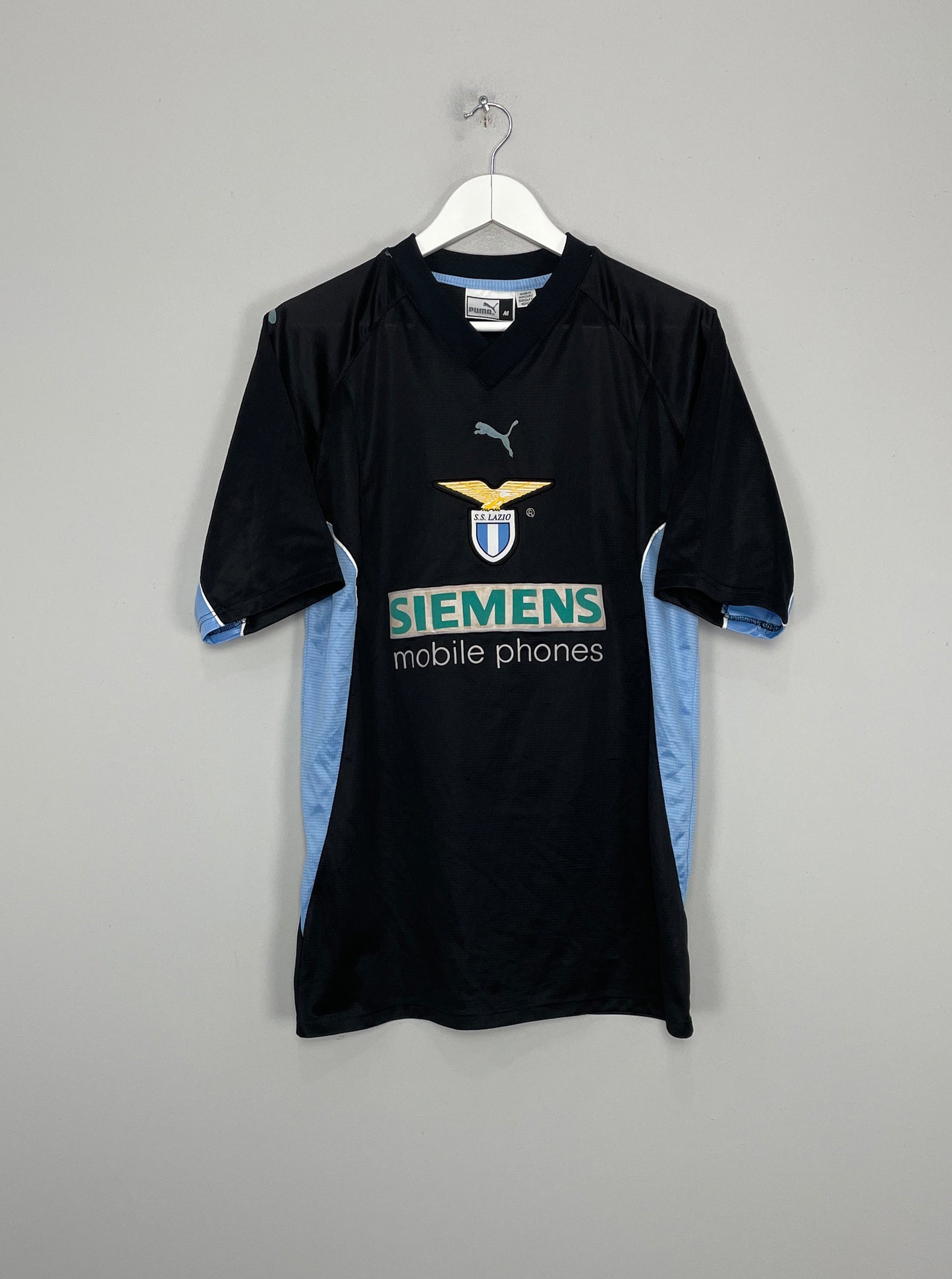 Image of the Lazio training shirt from the 2001/02 season