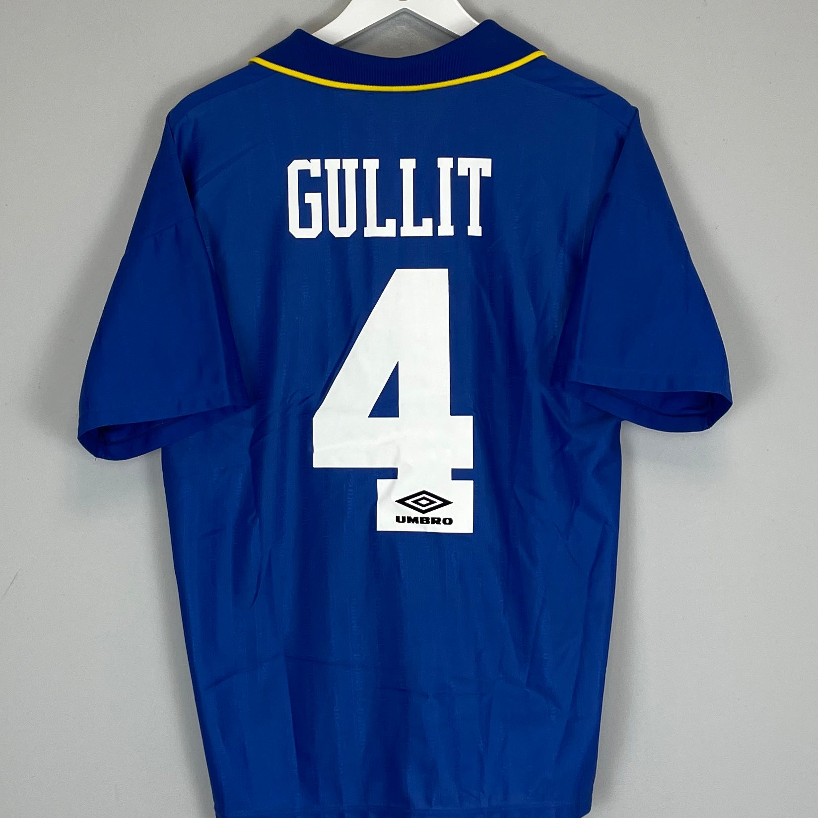 Shop 1995/97 CHELSEA GULLIT #10 HOME SHIRT (M) UMBRO, classic football shirts, vintage football shirts & retro soccer jerseys at Cult Kits