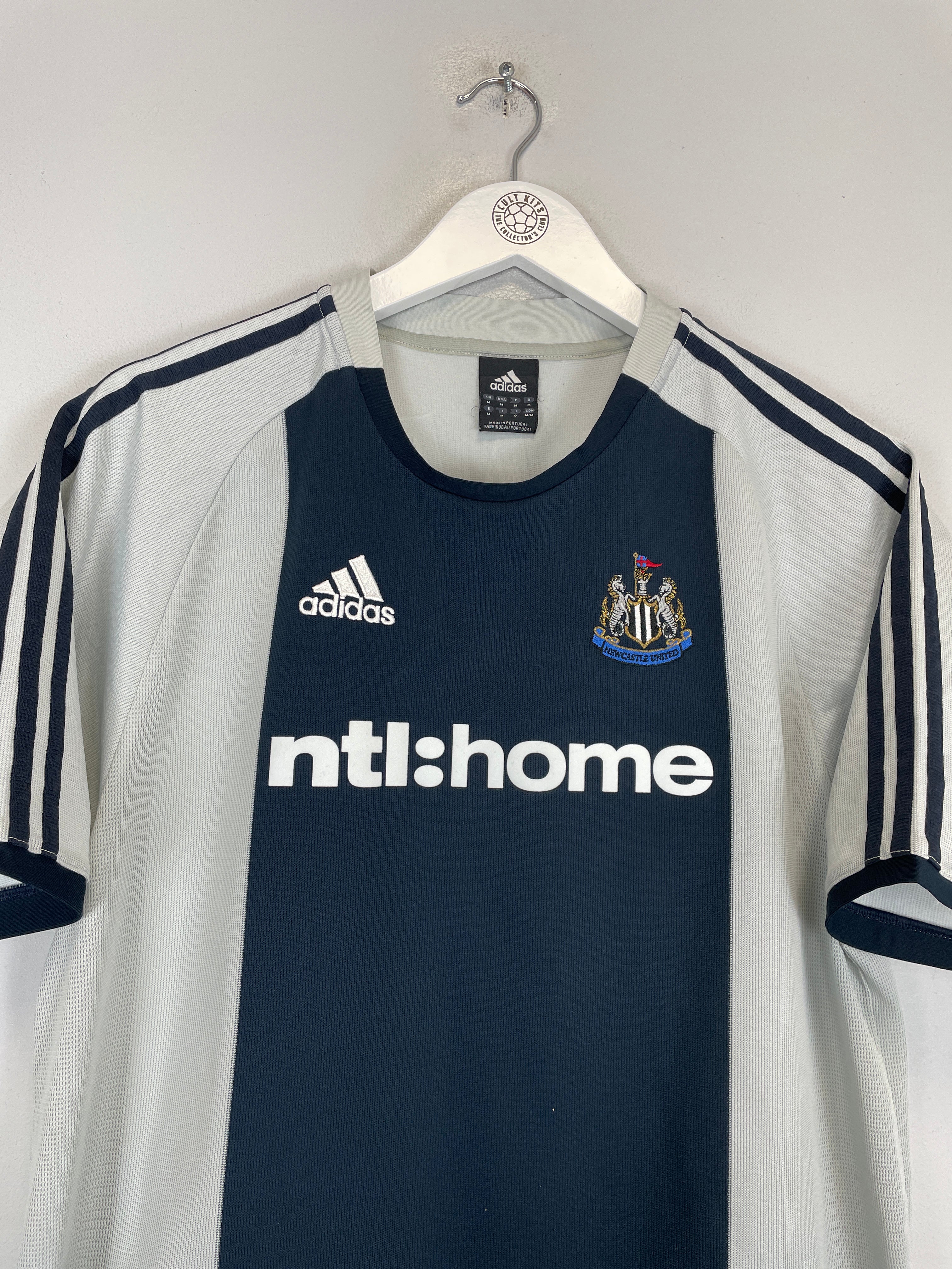 Shop 2002/03 NEWCASTLE UNITED SHEARER #9 AWAY SHIRT (M) ADIDAS, classic football shirts, vintage football shirts & retro soccer jerseys at Cult Kits