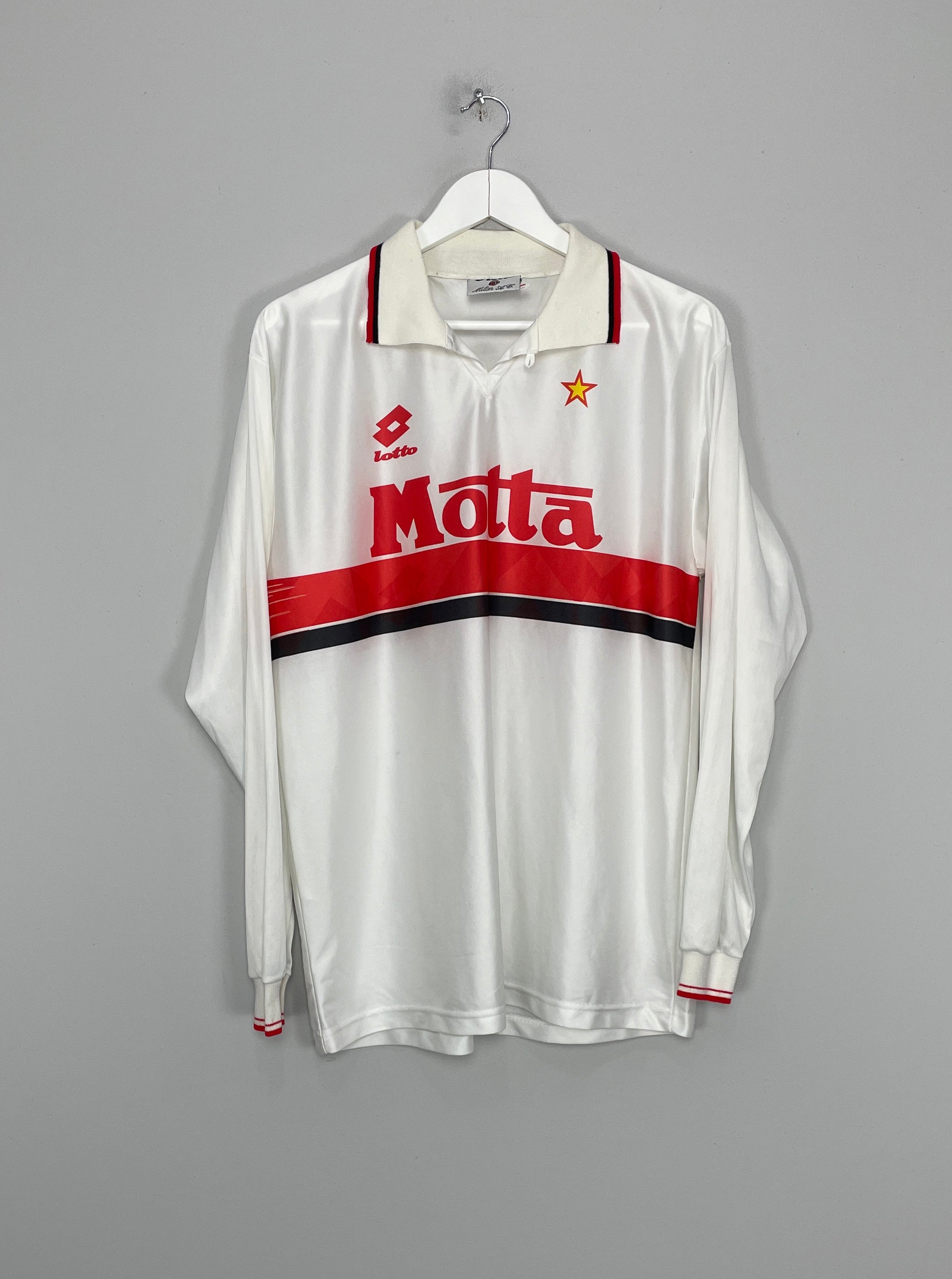Shop 1993/94 AC MILAN L/S AWAY SHIRT (L) LOTTO, classic football shirts, vintage football shirts & retro soccer jerseys at Cult Kits