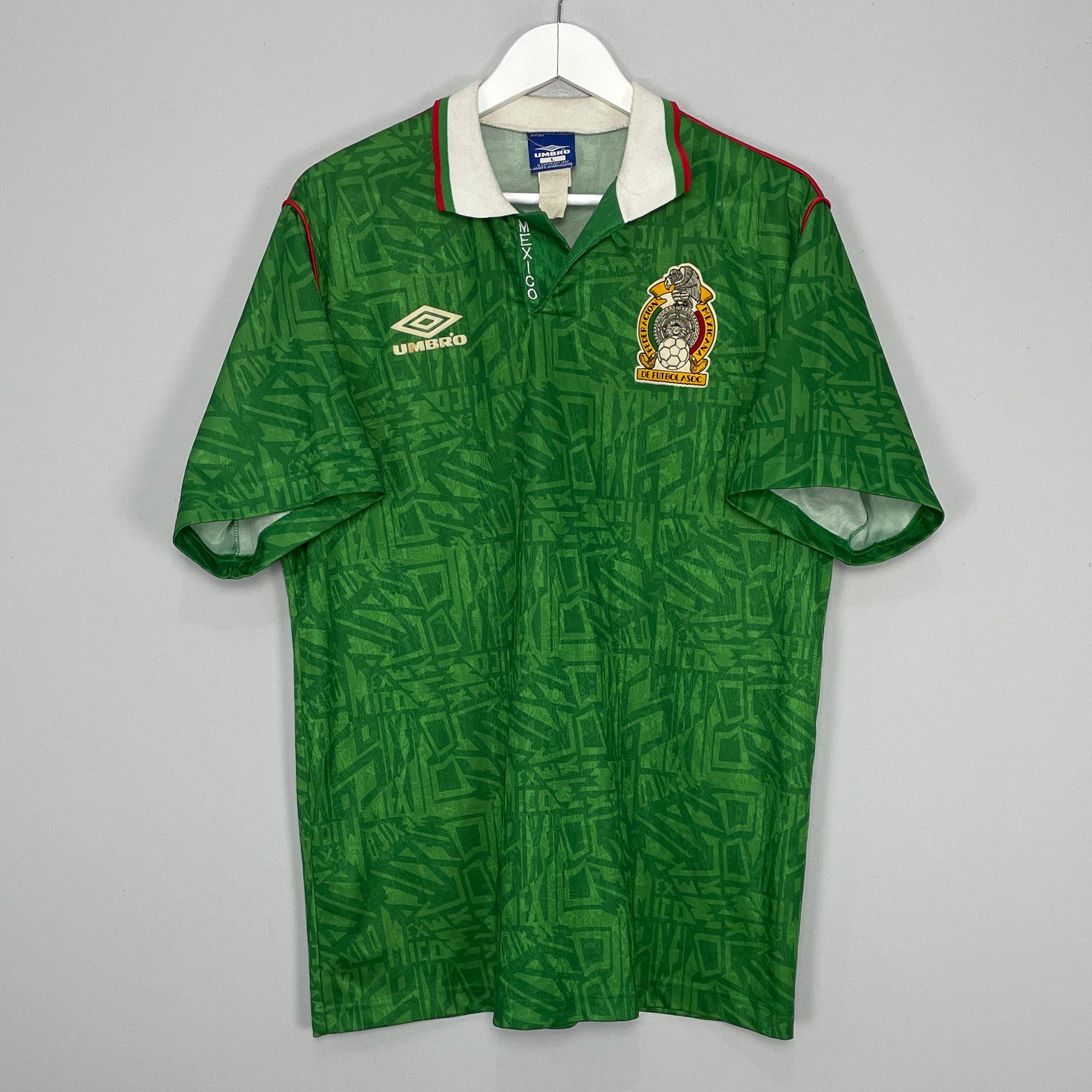 Shop 1992/94 MEXICO HOME SHIRT (L) UMBRO, classic football shirts, vintage football shirts & retro soccer jerseys at Cult Kits