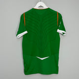 Shop 2008/10 IRELAND HOME SHIRT (S) UMBRO, classic football shirts, vintage football shirts & retro soccer jerseys at Cult Kits
