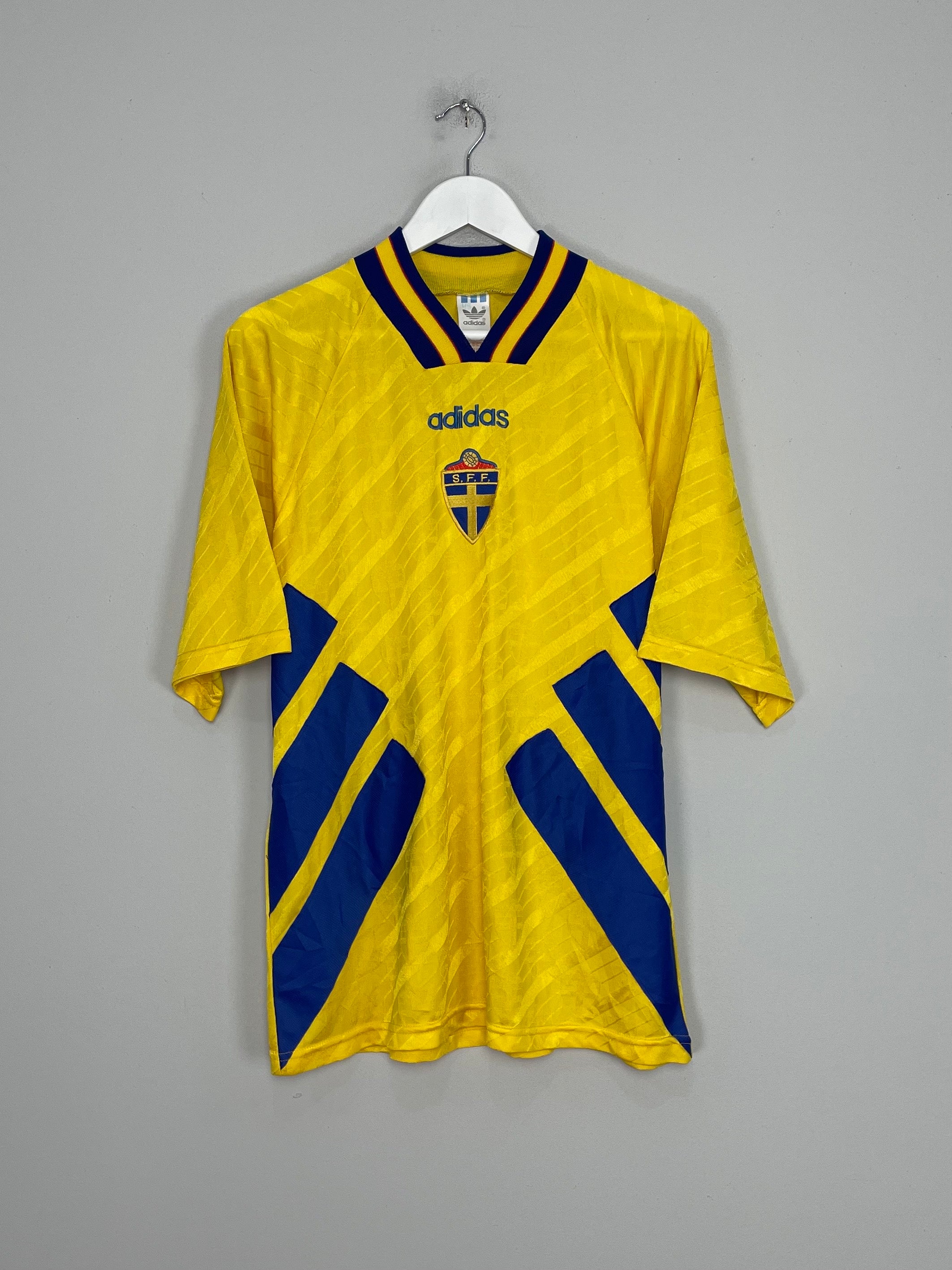 Shop 1994/95 SWEDEN HOME SHIRT (L) ADIDAS, classic football shirts, vintage football shirts & retro soccer jerseys at Cult Kits