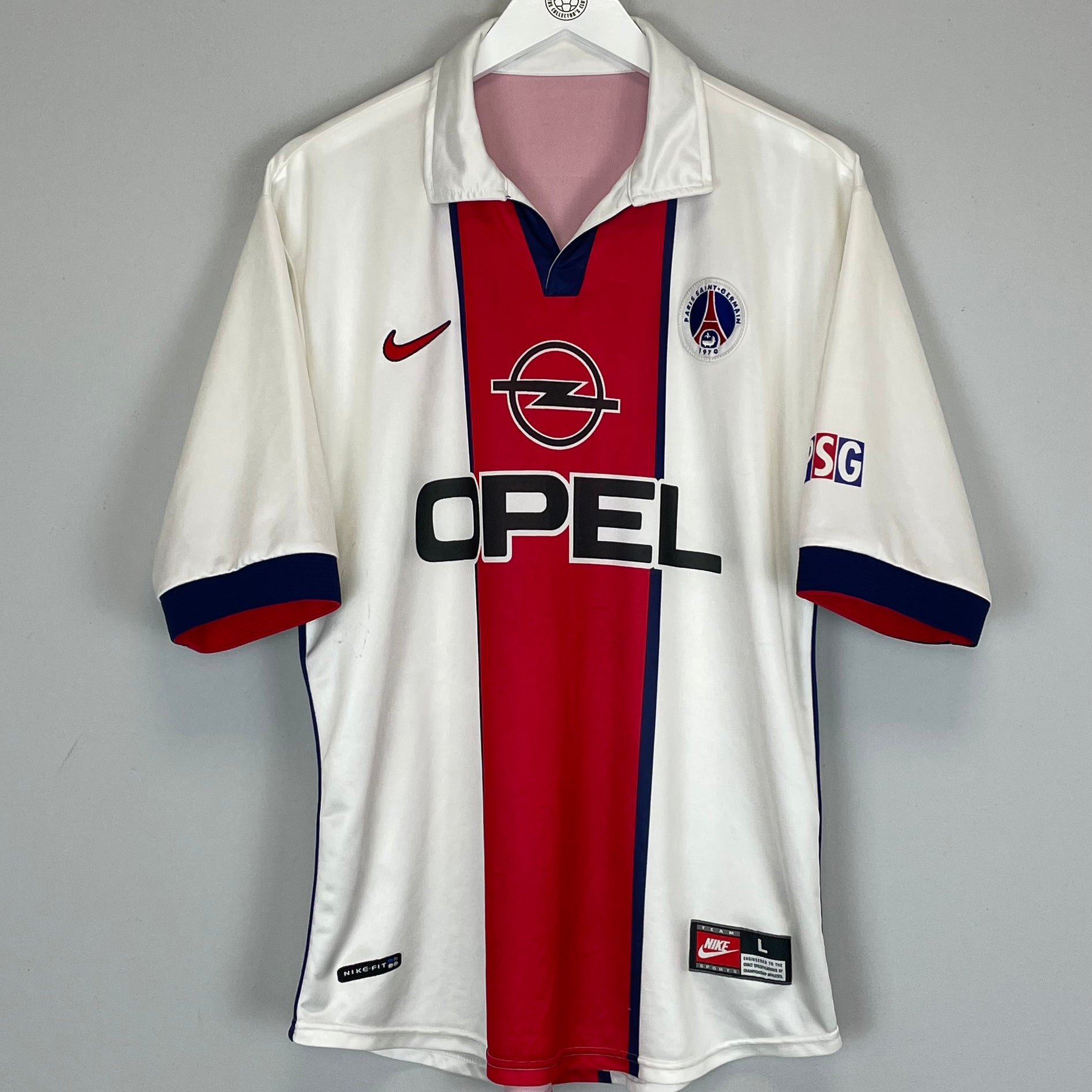 Shop 1998/99 PSG AWAY SHIRT (L) NIKE, classic football shirts, vintage football shirts & retro soccer jerseys at Cult Kits