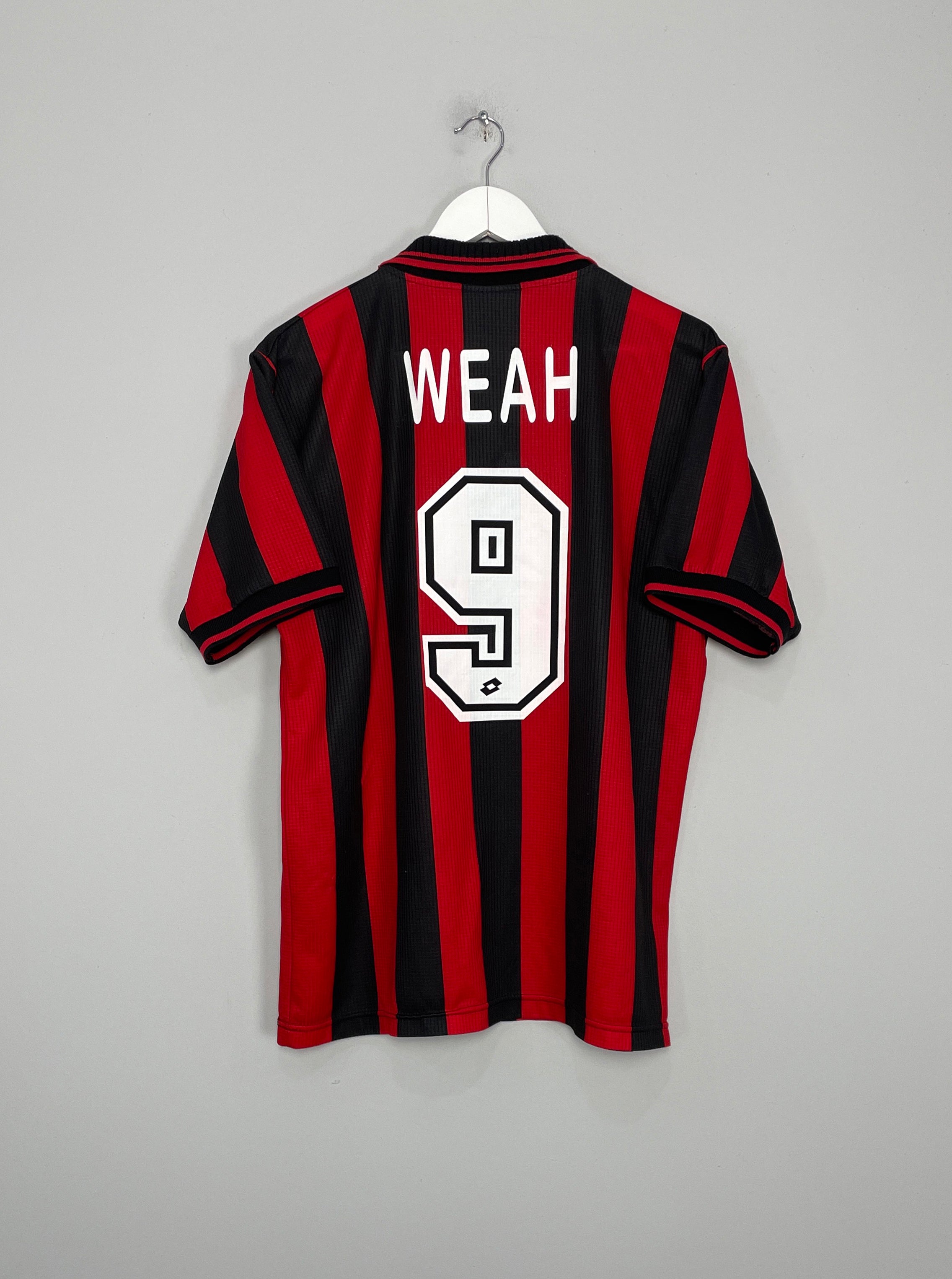 Shop 1997/98 AC MILAN WEAH HOME SHIRT (L) LOTTO, classic football shirts, vintage football shirts & retro soccer jerseys at Cult Kits