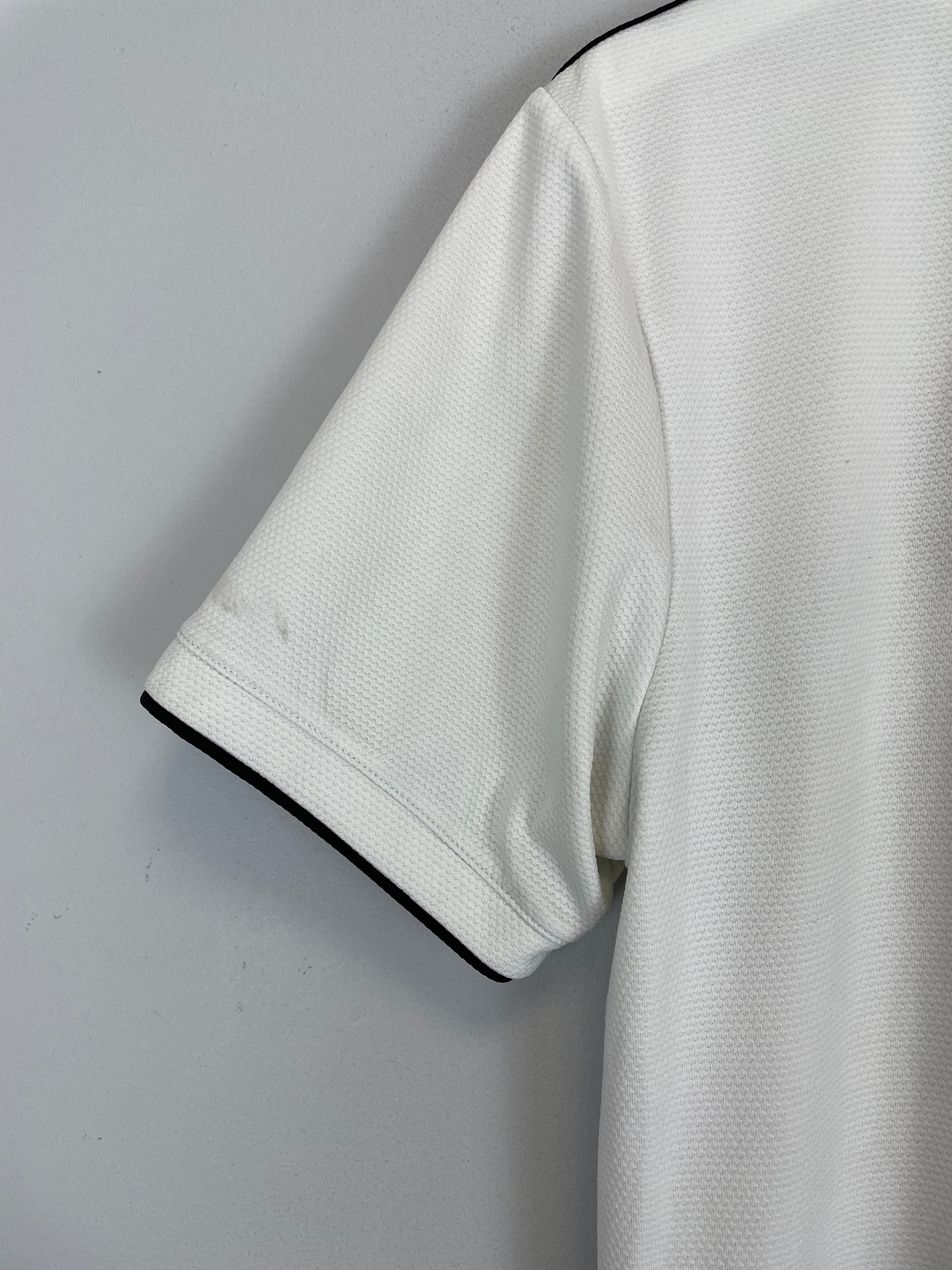 Shop 2018/19 REAL MADRID HOME SHIRT (M) ADIDAS, classic football shirts, vintage football shirts & retro soccer jerseys at Cult Kits