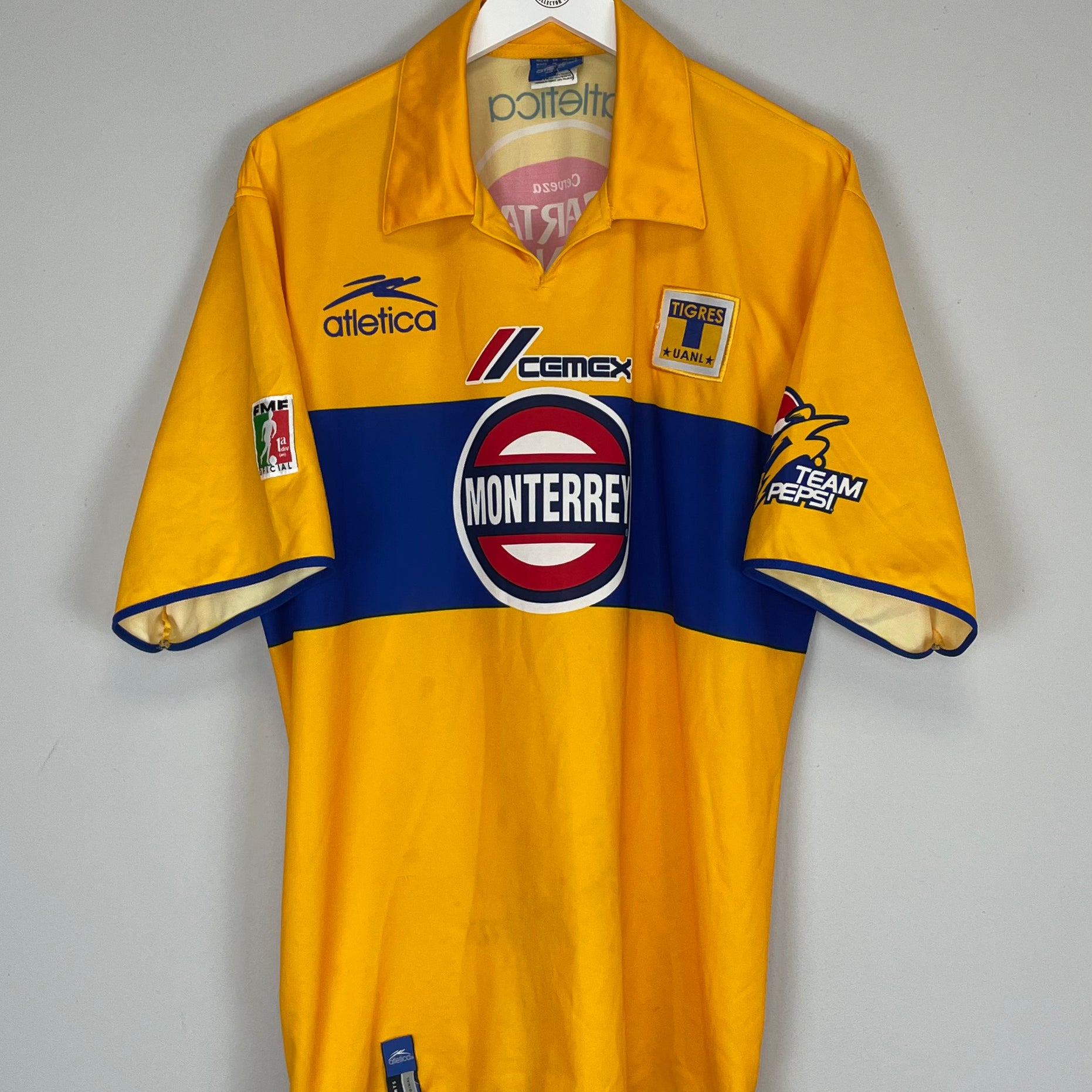 Shop 2003/04 TIGRES HOME SHIRT (XL) ATLETICA, classic football shirts, vintage football shirts & retro soccer jerseys at Cult Kits
