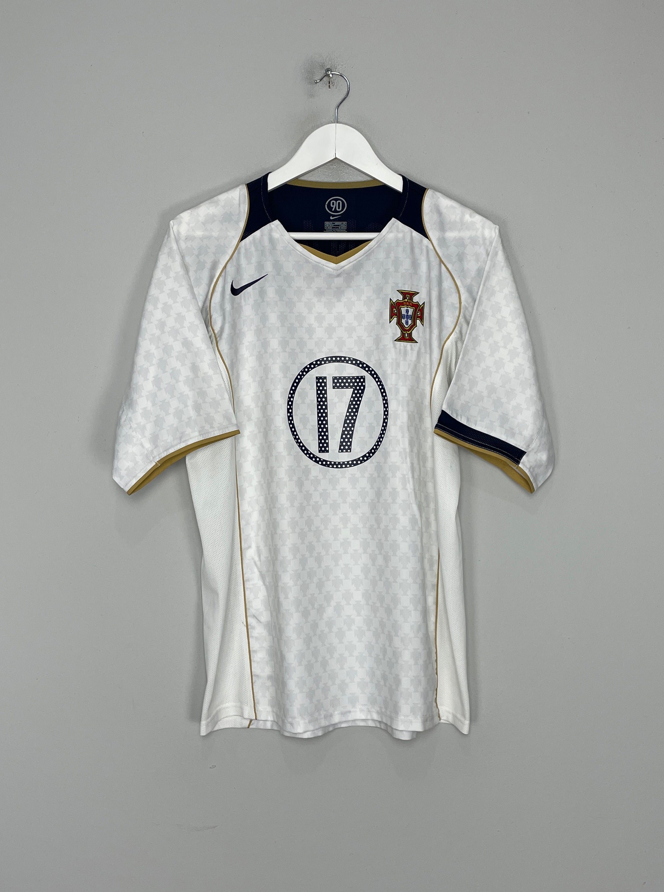 Shop 2004/06 PORTUGAL C.RONALDO #17 AWAY SHIRT (M) NIKE, classic football shirts, vintage football shirts & retro soccer jerseys at Cult Kits