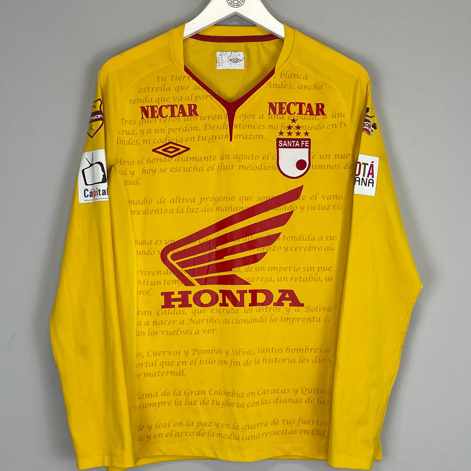 Shop 2013 INDEPENDIENTE SANTA FE L/S THIRD SHIRT (M) UMBRO, classic football shirts, vintage football shirts & retro soccer jerseys at Cult Kits