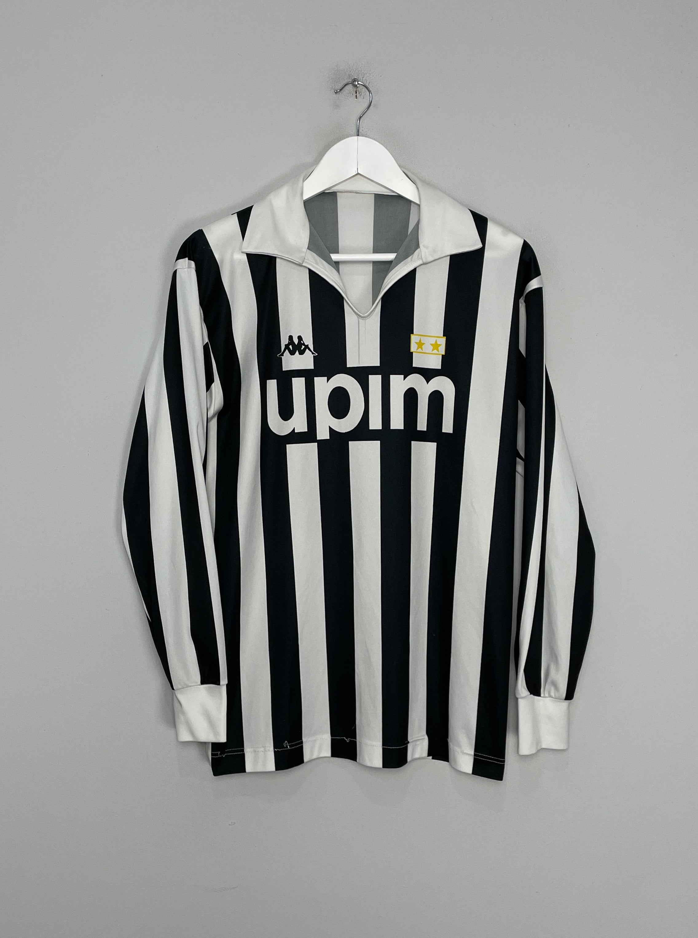 Shop 1989/90 JUVENTUS #11 L/S HOME SHIRT (M) KAPPA, classic football shirts, vintage football shirts & retro soccer jerseys at Cult Kits