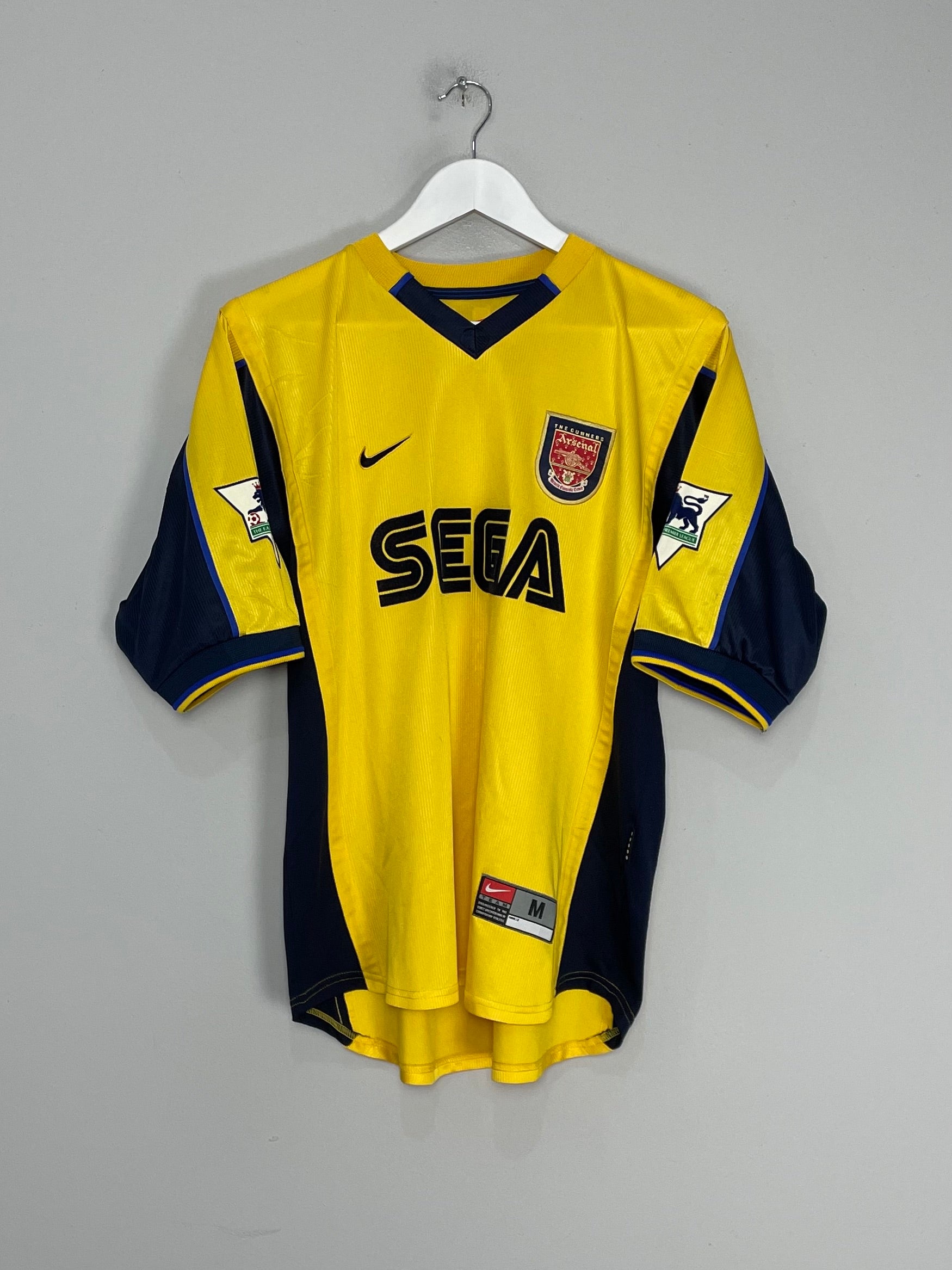 Shop 1999/01 ARSENAL SILVINHO #16 AWAY SHIRT (M) NIKE, classic football shirts, vintage football shirts & retro soccer jerseys at Cult Kits