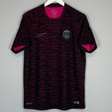 Shop 2015/16 PSG TRAINING SHIRT (XL) NIKE, classic football shirts, vintage football shirts & retro soccer jerseys at Cult Kits