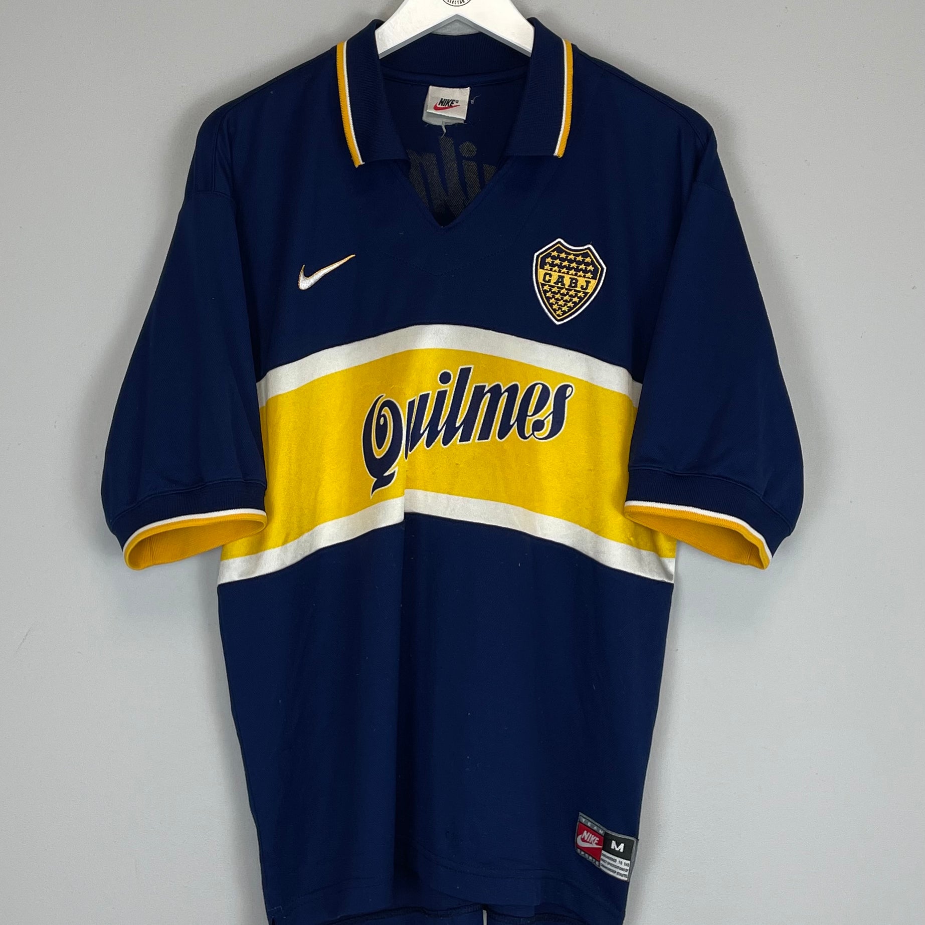 Shop 1997/98 BOCA JUNIORS HOME SHIRT (M) NIKE, classic football shirts, vintage football shirts & retro soccer jerseys at Cult Kits