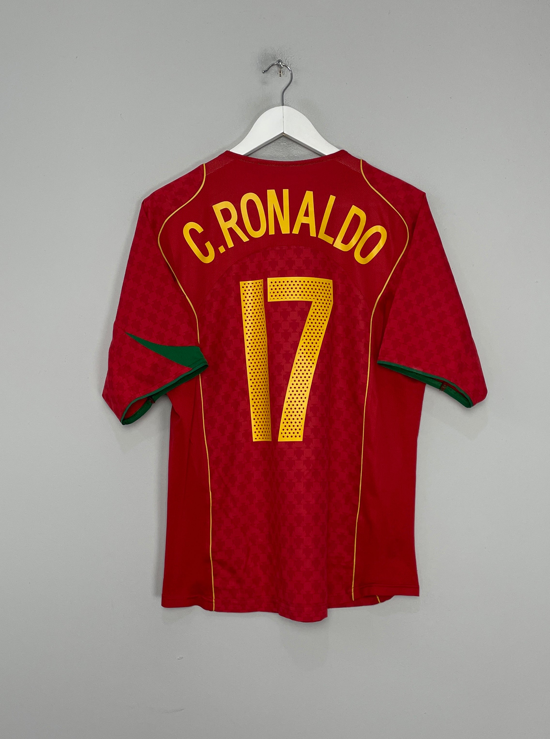 Shop 2004/06 PORTUGAL C.RONALDO #17 HOME SHIRT (M) NIKE, classic football shirts, vintage football shirts & retro soccer jerseys at Cult Kits