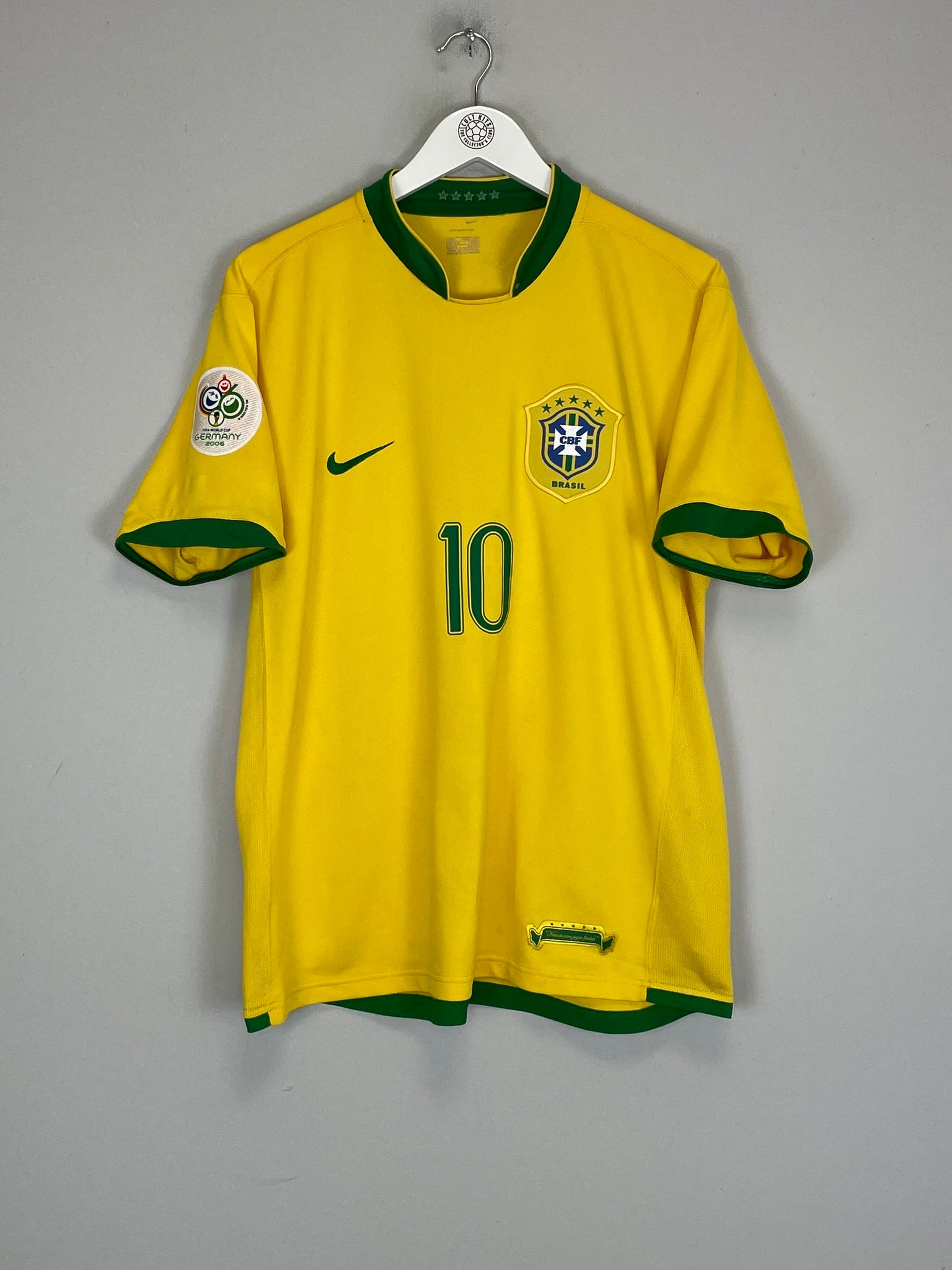 Shop 2006/08 BRAZIL RONALDINHO #10 HOME SHIRT (L) NIKE, classic football shirts, vintage football shirts & retro soccer jerseys at Cult Kits