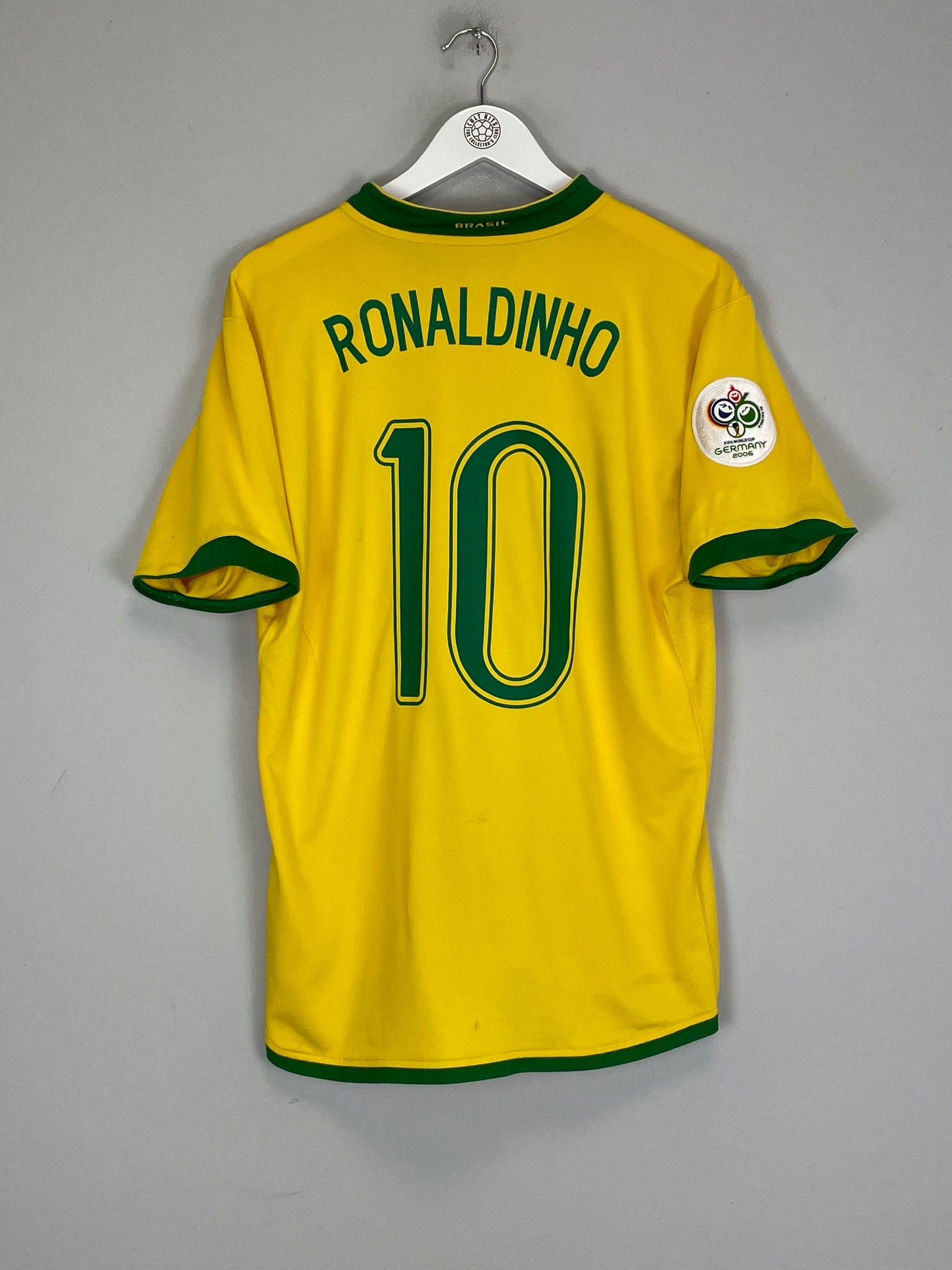 Shop 2006/08 BRAZIL RONALDINHO #10 HOME SHIRT (L) NIKE, classic football shirts, vintage football shirts & retro soccer jerseys at Cult Kits