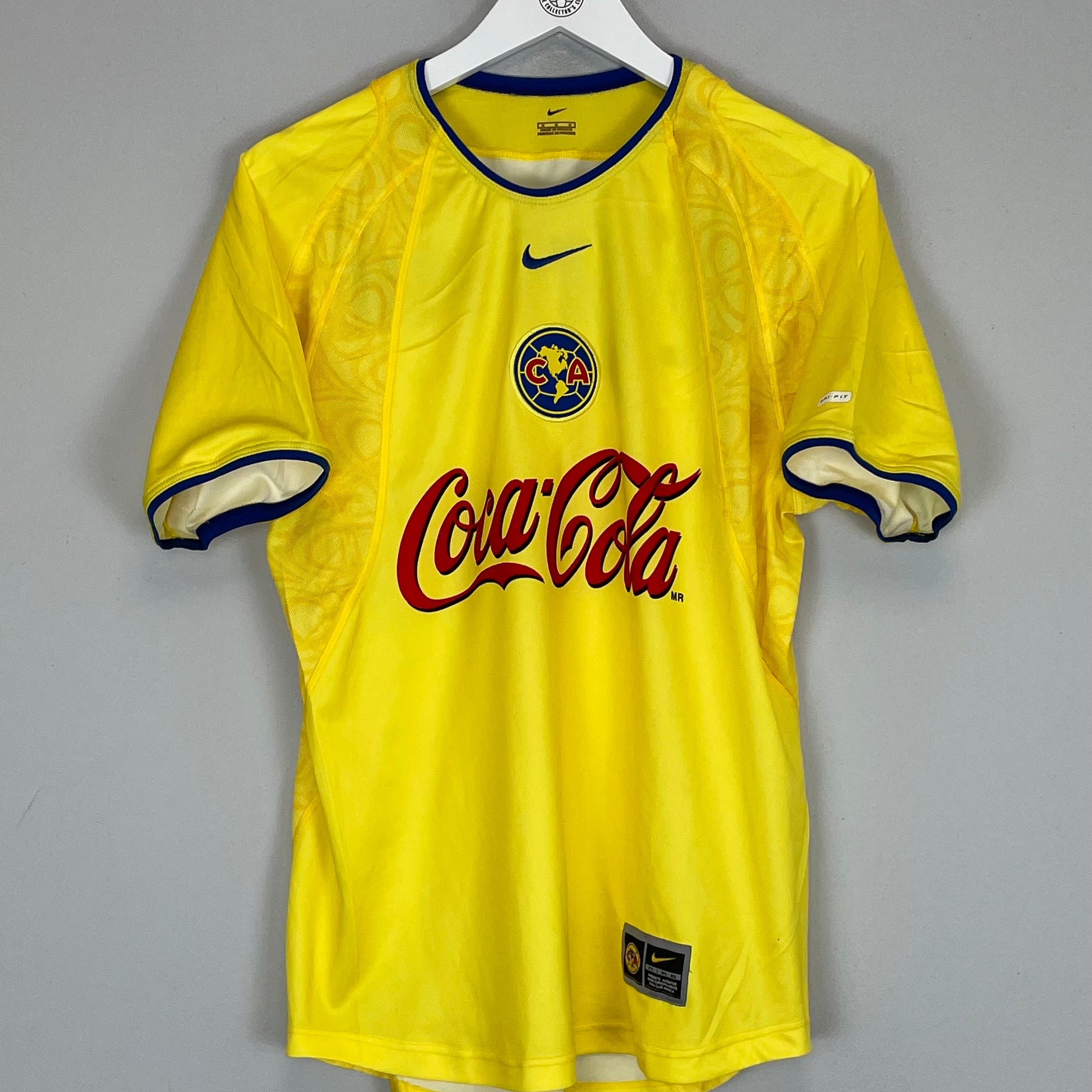 Shop 2002/03 CLUB AMERICA HOME SHIRT (M) NIKE, classic football shirts, vintage football shirts & retro soccer jerseys at Cult Kits