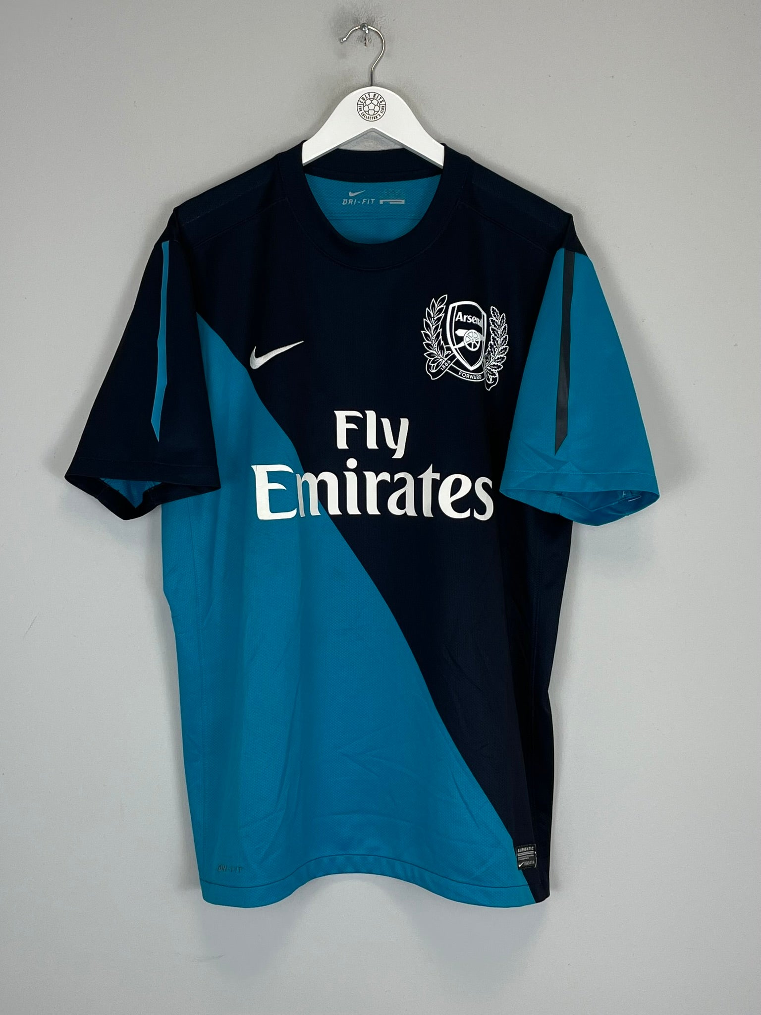 Shop 2011/12 ARSENAL HENRY #12 AWAY SHIRT (XL) NIKE, classic football shirts, vintage football shirts & retro soccer jerseys at Cult Kits