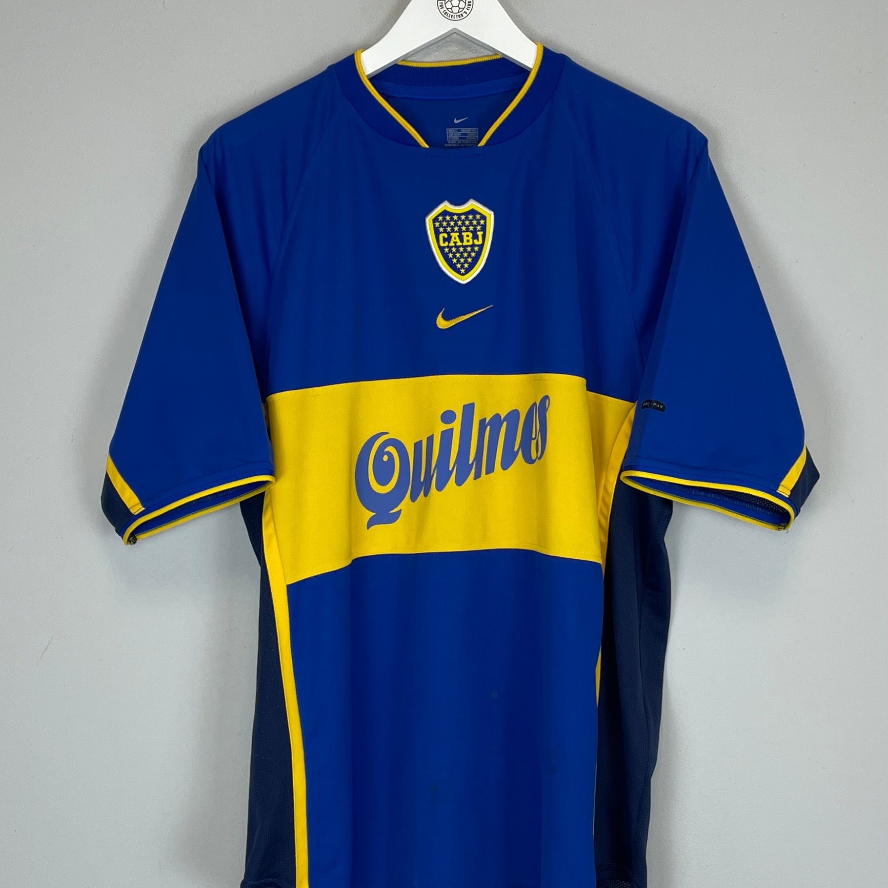 Shop 2001 BOCA JUNIORS HOME SHIRT (L) NIKE, classic football shirts, vintage football shirts & retro soccer jerseys at Cult Kits