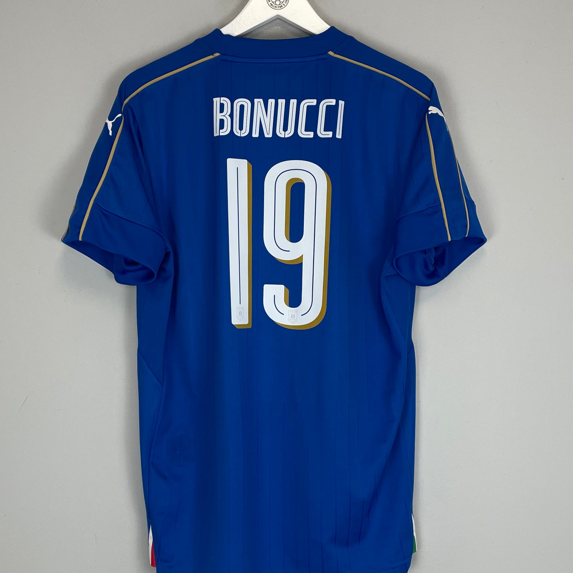 Shop 2016/17 ITALY BONUCCI #19 HOME SHIRT (L) PUMA, classic football shirts, vintage football shirts & retro soccer jerseys at Cult Kits